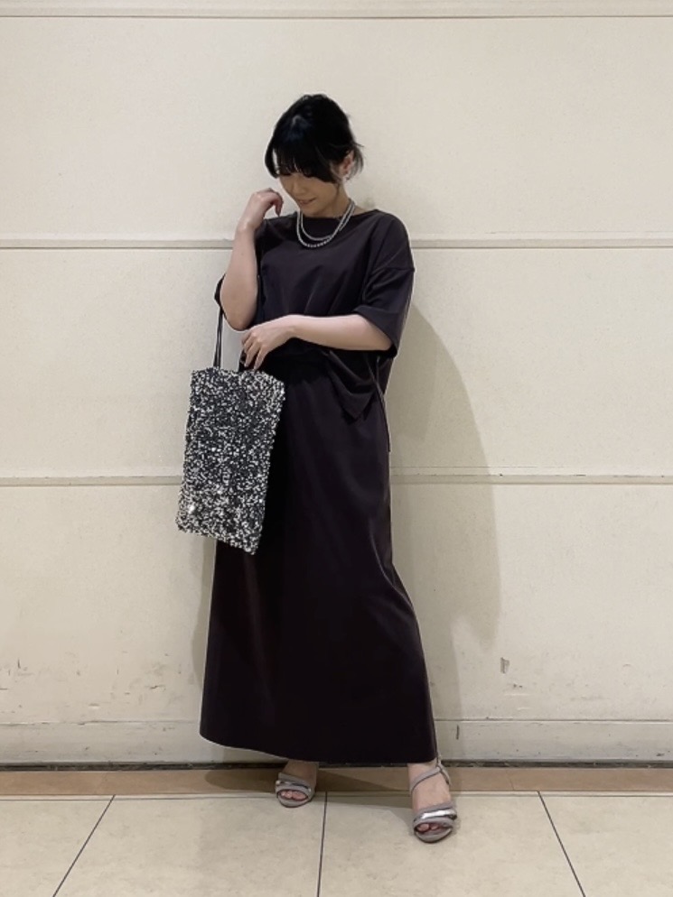 watanabeさんの「UNTITLED｜【きれいめTシャツ/セットアップ可】ヴィンテージライクプルオーバー」を使ったコーディネート