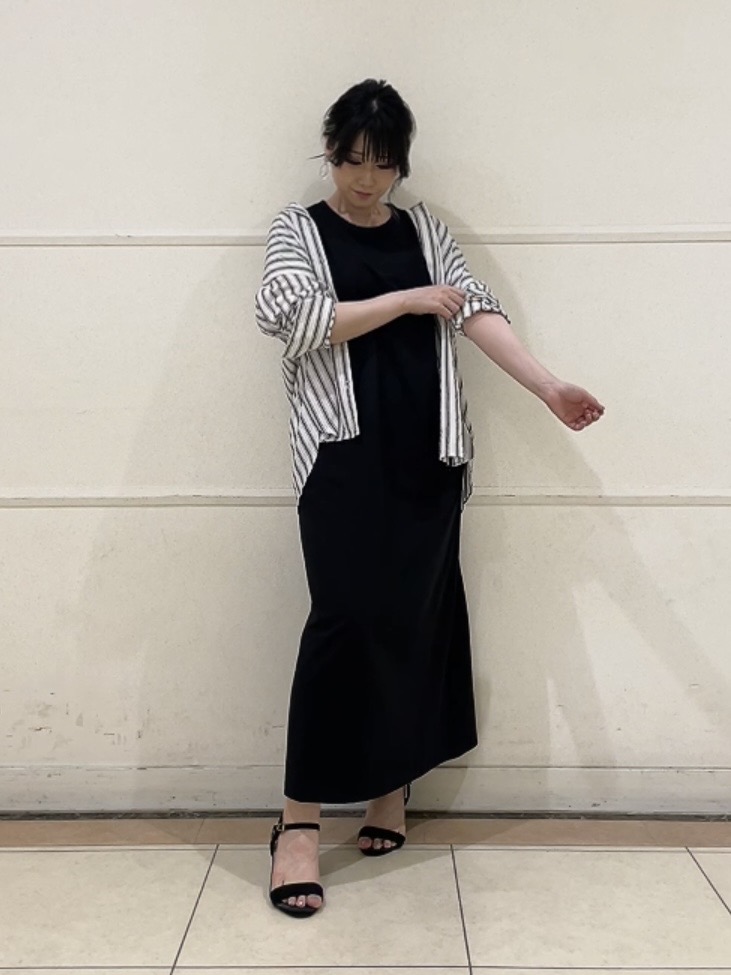 watanabeさんの「UNTITLED｜ストライプシャツ」を使ったコーディネート