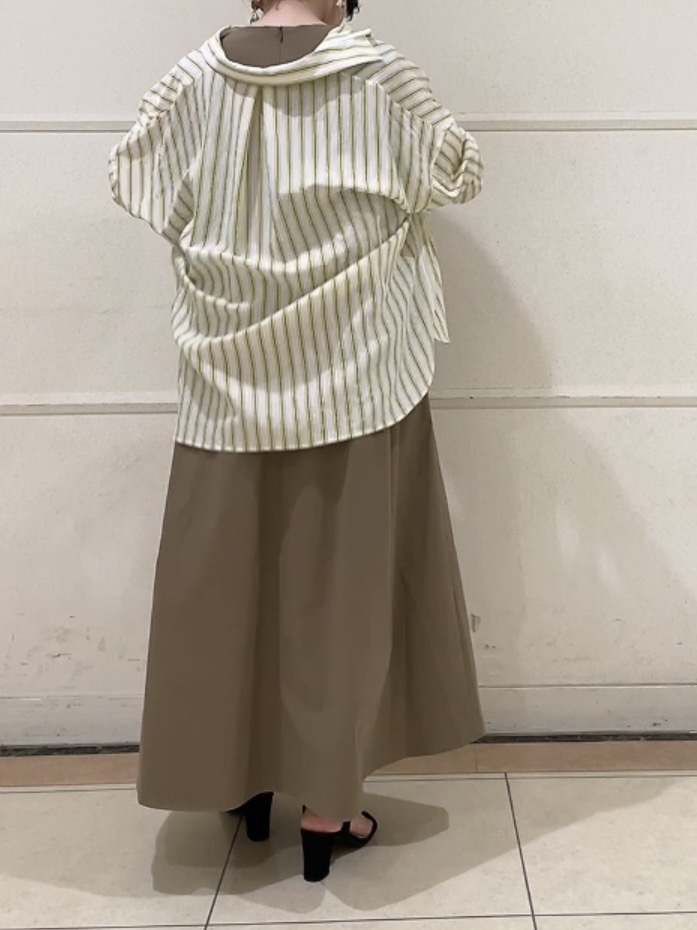 watanabeさんの「UNTITLED｜【秋映え/羽織り】ストライプシャツ」を使ったコーディネート