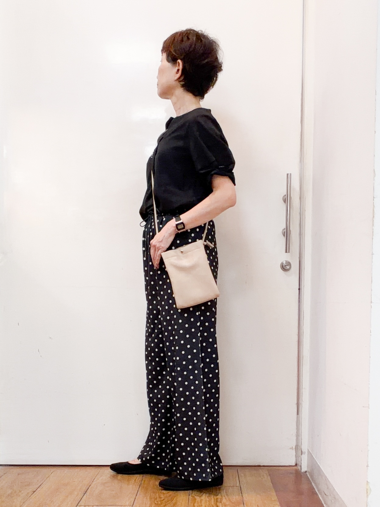 みぃさんの「SHOO･LA･RUE｜【洗濯後しわになりにくい/インせずきまる】シンプルだけど女性らしい 麻調スキッパーブラウス」を使ったコーディネート