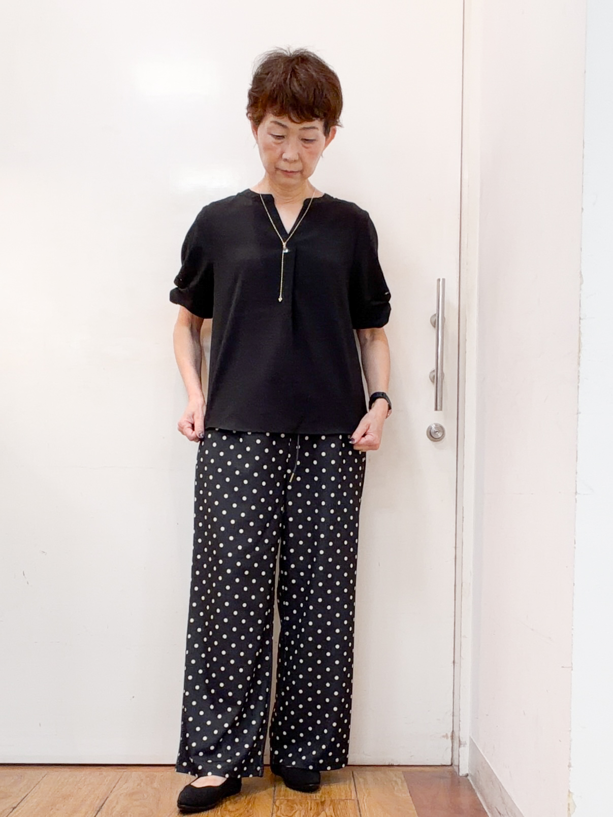 みぃさんの「SHOO･LA･RUE｜【洗濯後しわになりにくい/インせずきまる】シンプルだけど女性らしい 麻調スキッパーブラウス」を使ったコーディネート