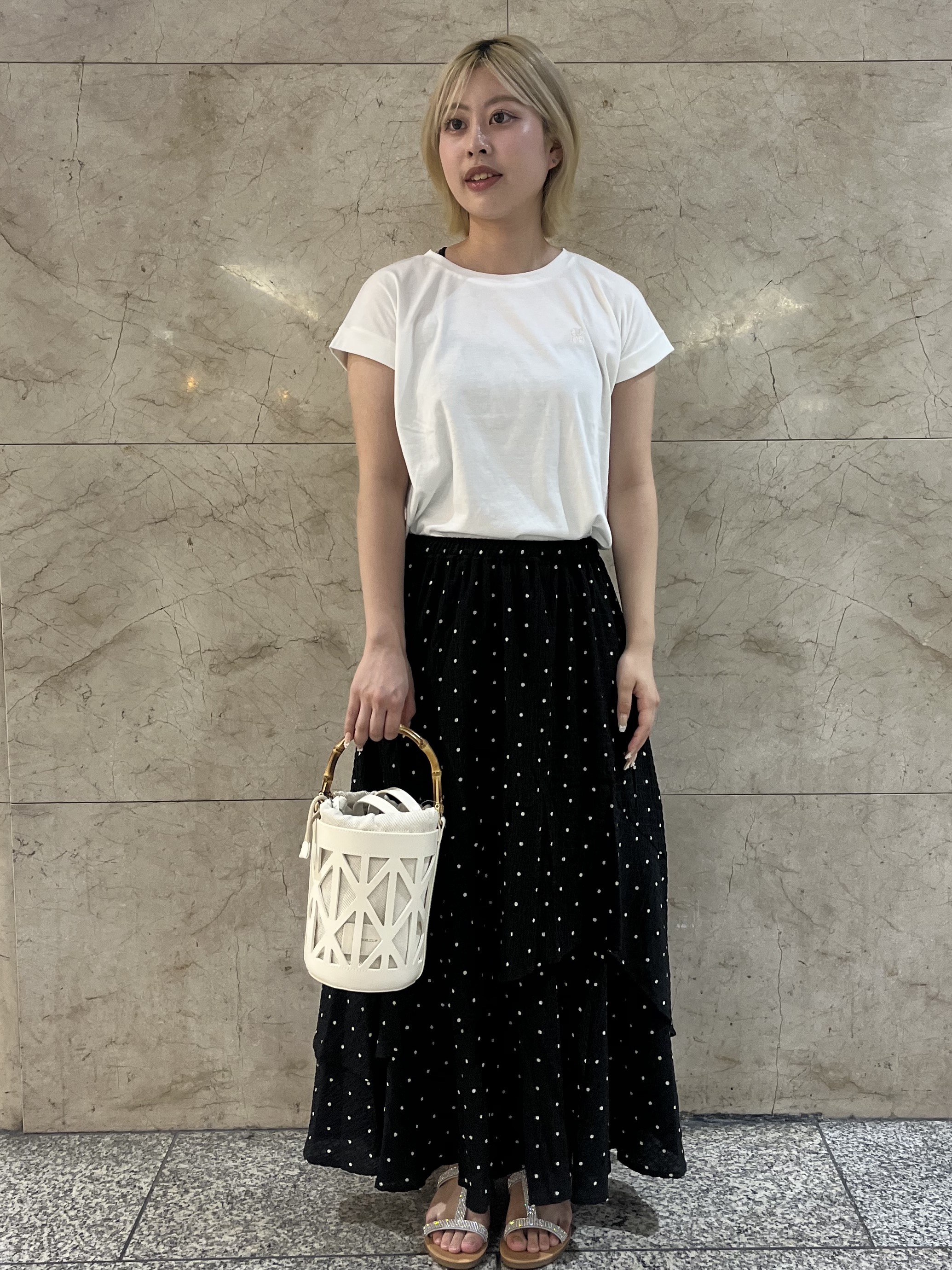 まひるさんの「index｜【接触冷感／UV】ワンポイント刺繍Tシャツ《7col／XS~3L／洗濯機OK》」を使ったコーディネート