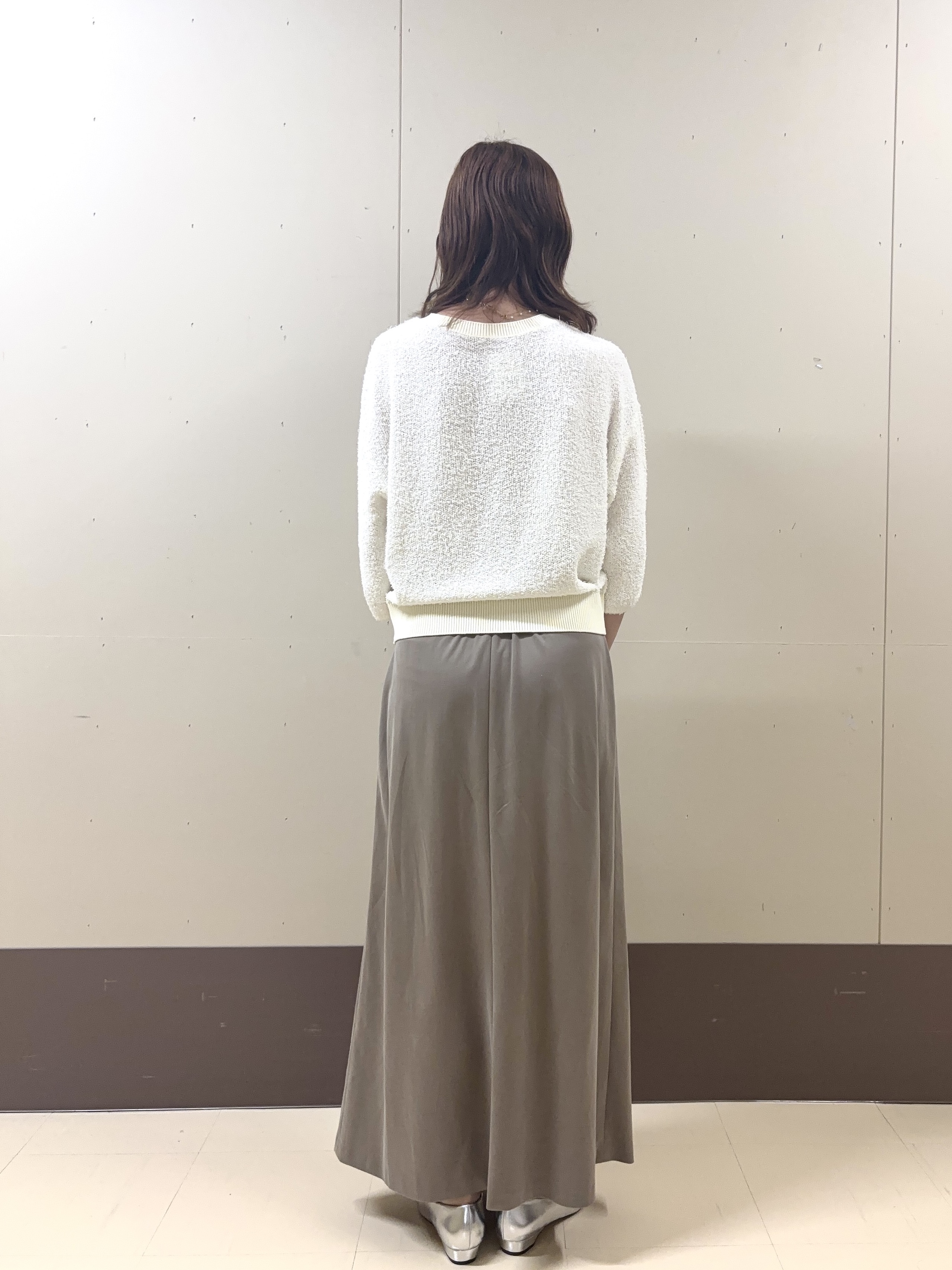 yuriさんの「UNTITLED｜【ジャケットライク/前後2WAY】コットン混カールプルオーバー」を使ったコーディネート