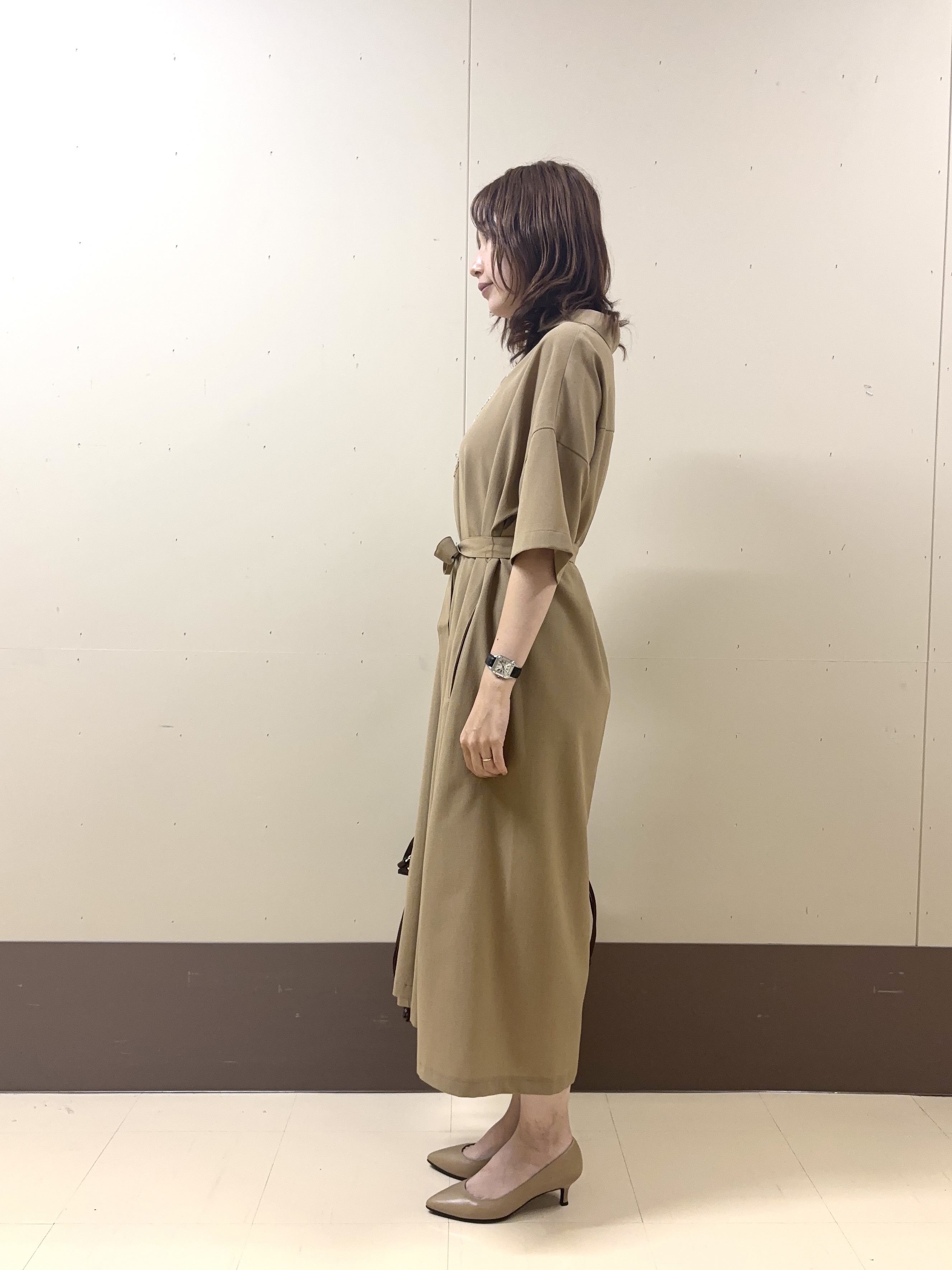 yuriさんの「UNTITLED｜【初秋も活躍/UVカット/接触冷感】エアリークールワンピース」を使ったコーディネート