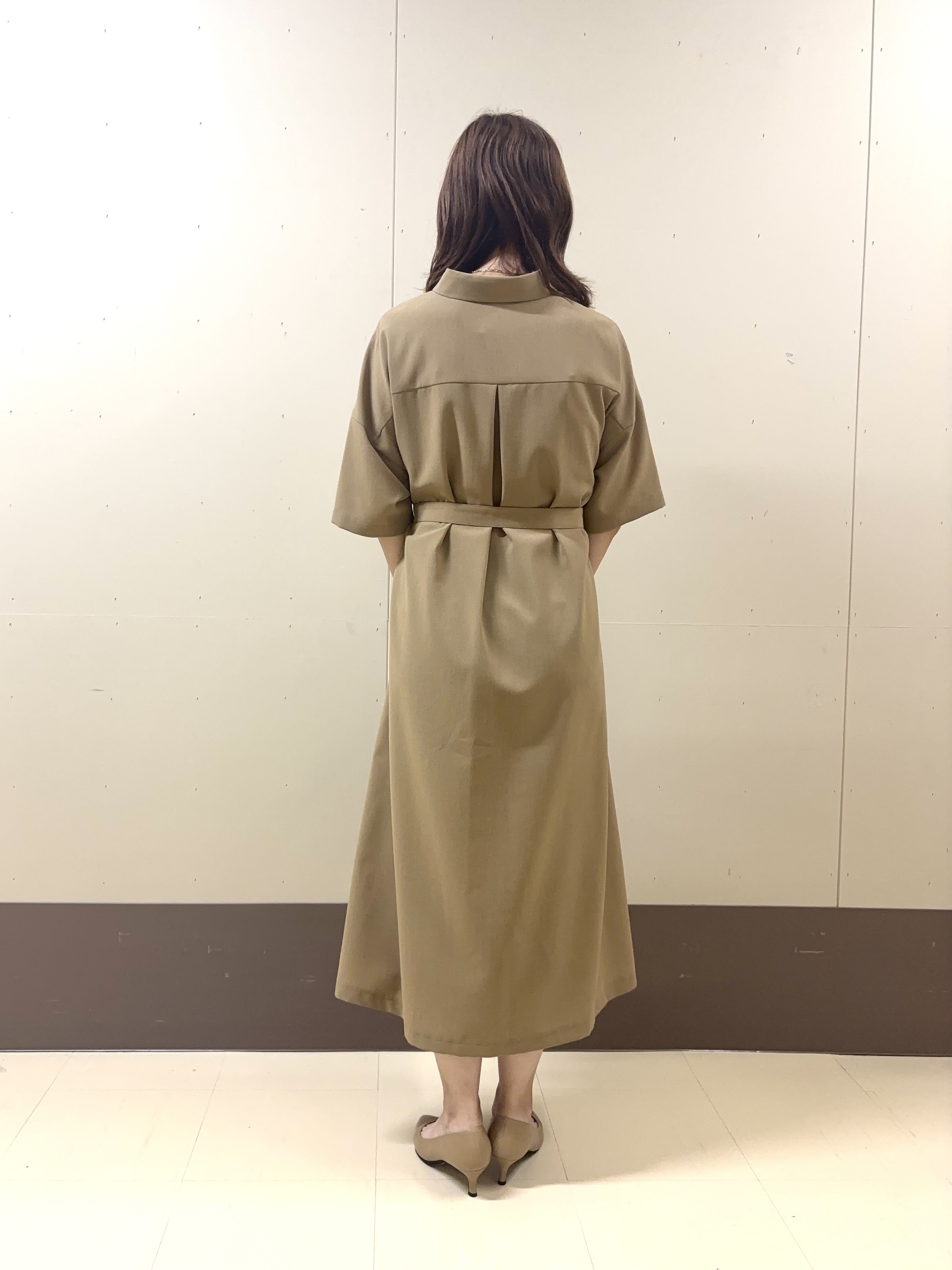 yuriさんの「UNTITLED｜【初秋も活躍/UVカット/接触冷感】エアリークールワンピース」を使ったコーディネート