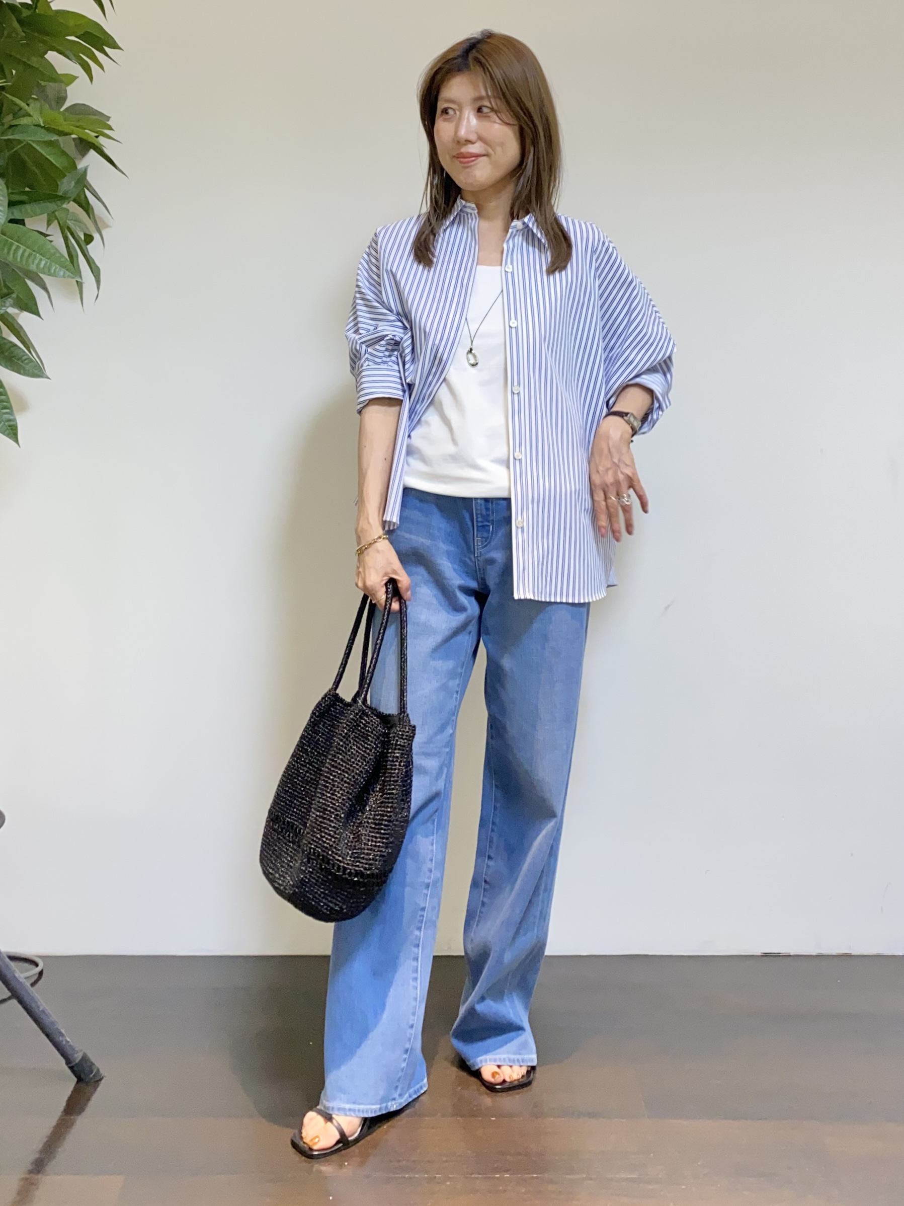 tomoさんの「UNTITLED｜【接触冷感/吸水速乾/UVカット】ドルマンスリーブシャツ」を使ったコーディネート