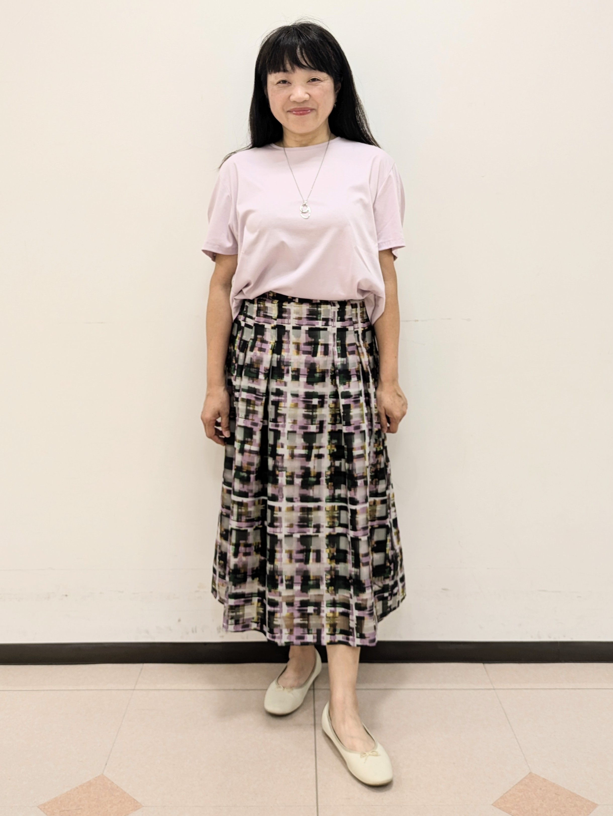 ともさんの「UNTITLED｜【汗染み防止/接触冷感】ドルマンプルオーバー」を使ったコーディネート