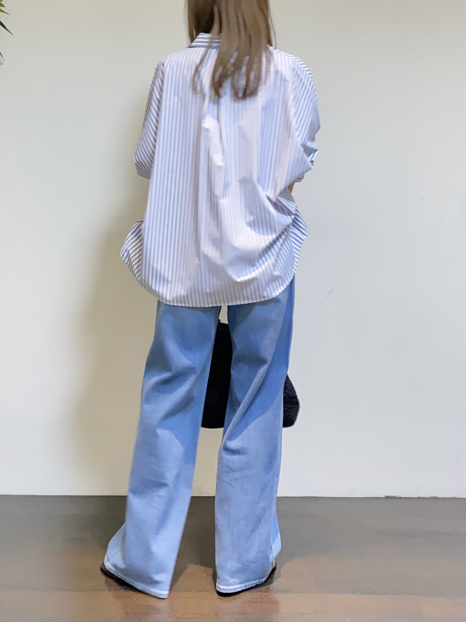 tomoさんの「UNTITLED｜【接触冷感/吸水速乾/UVカット】ドルマンスリーブシャツ」を使ったコーディネート