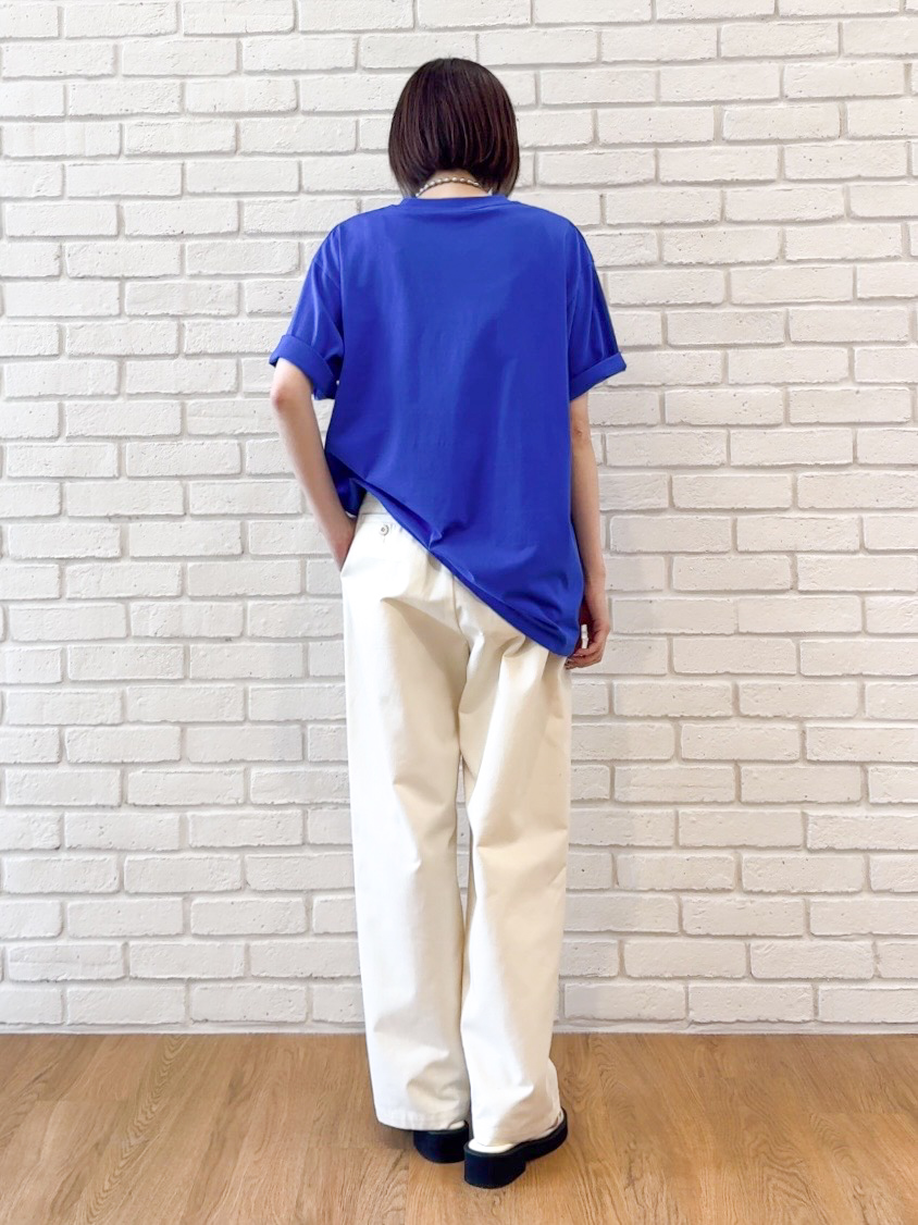 𝐜𝐡𝐢𝐤𝐚さんの「THE SHOP TK｜【Disney】【MLB】スペシャルデザイン半袖Tシャツ」を使ったコーディネート