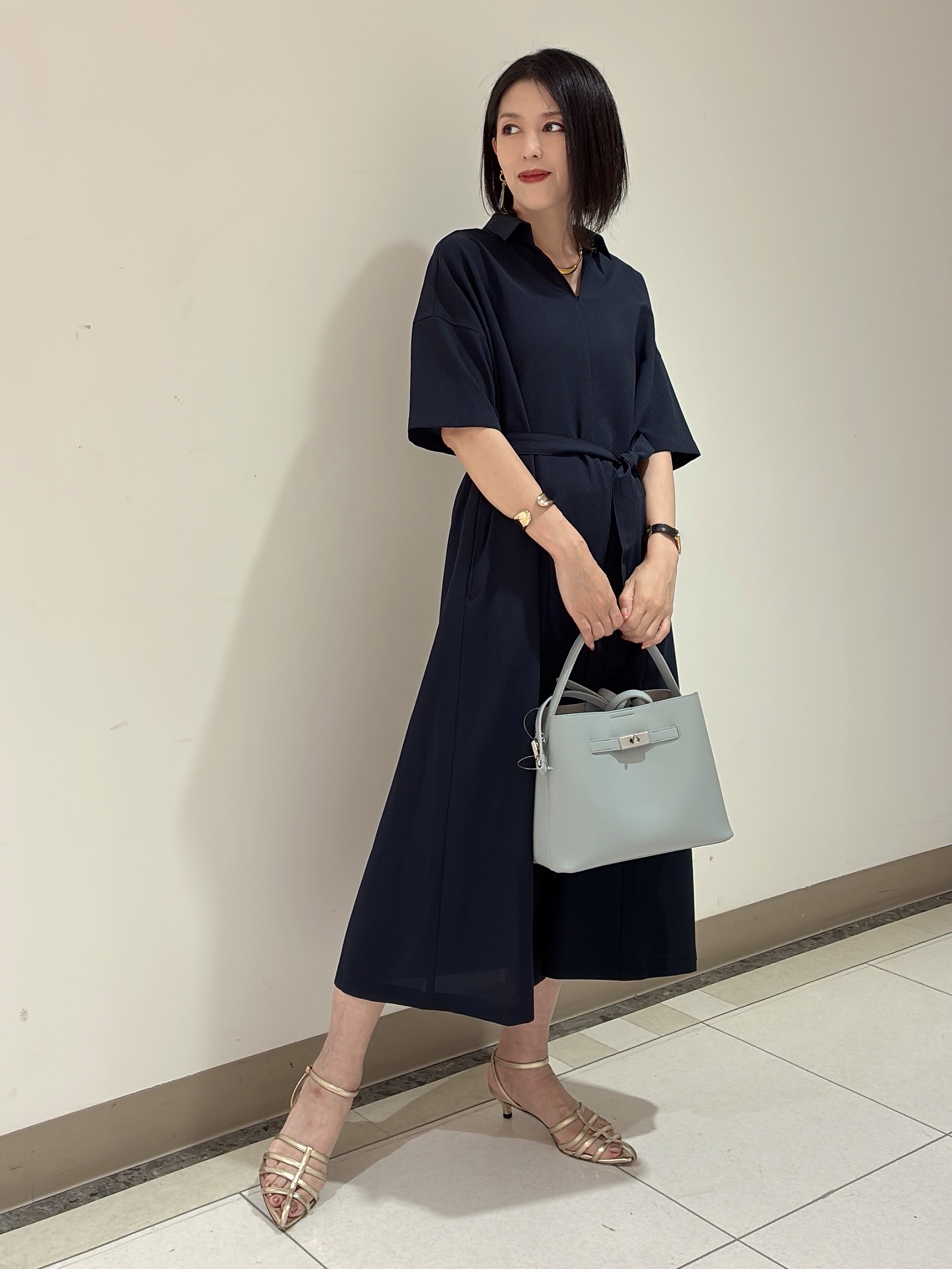 環さんの「UNTITLED｜【初秋も活躍/UVカット/接触冷感】エアリークールワンピース」を使ったコーディネート