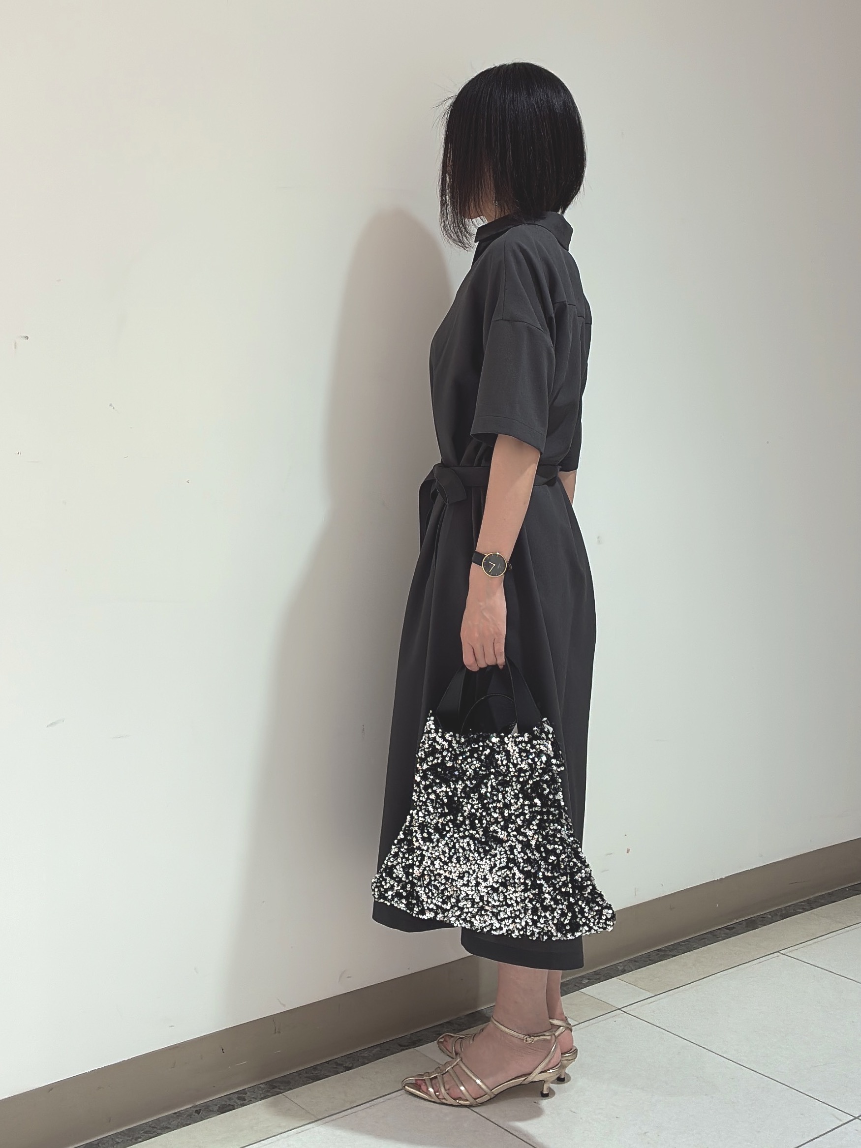 環さんの「UNTITLED｜【初秋も活躍/UVカット/接触冷感】エアリークールワンピース」を使ったコーディネート