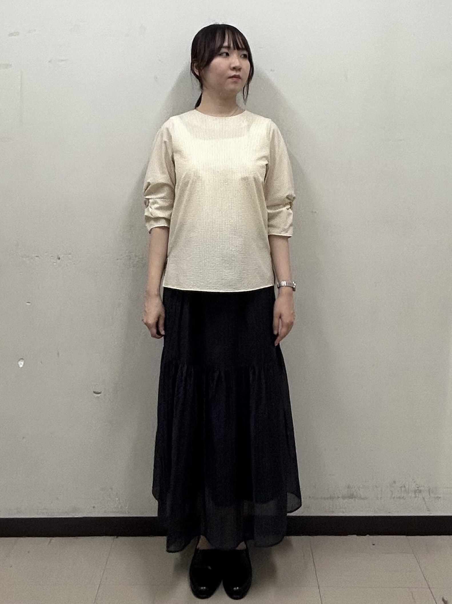 noeさんの「INDIVI｜【洗える／UVケア】ねじり袖サッカートップス」を使ったコーディネート