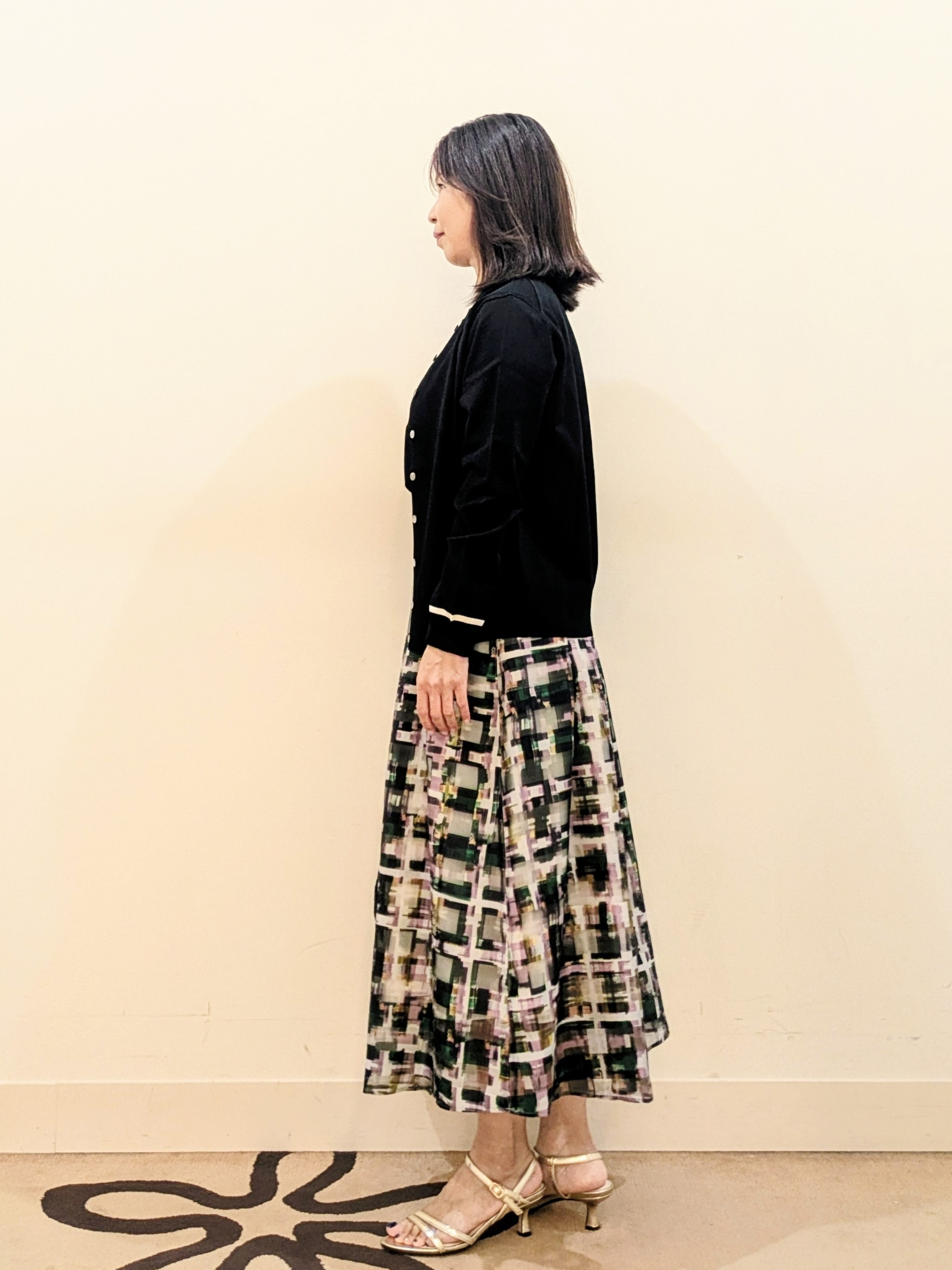 laverさんの「UNTITLED｜【アンサンブル可能/秋羽織り】コンパクトニットカーディガン」を使ったコーディネート