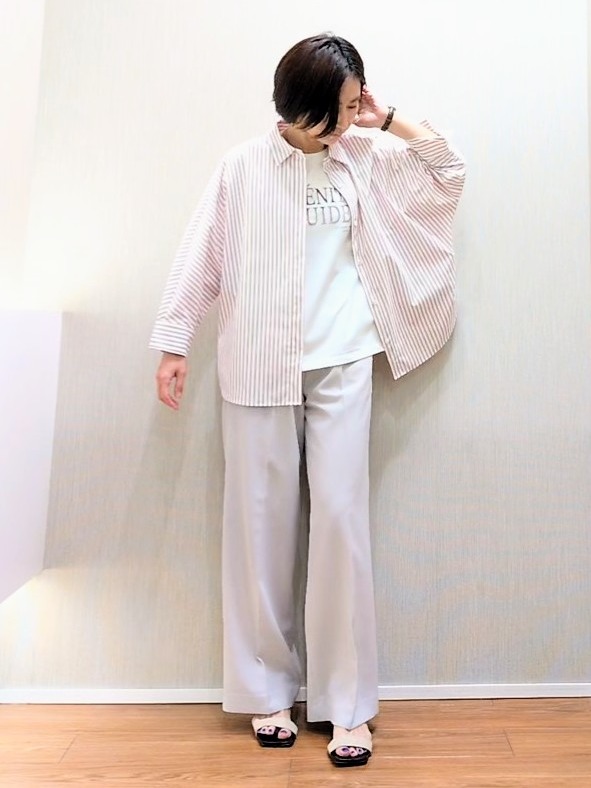 ミズタさんの「UNTITLED｜【接触冷感/吸水速乾/UVカット】ドルマンスリーブシャツ」を使ったコーディネート