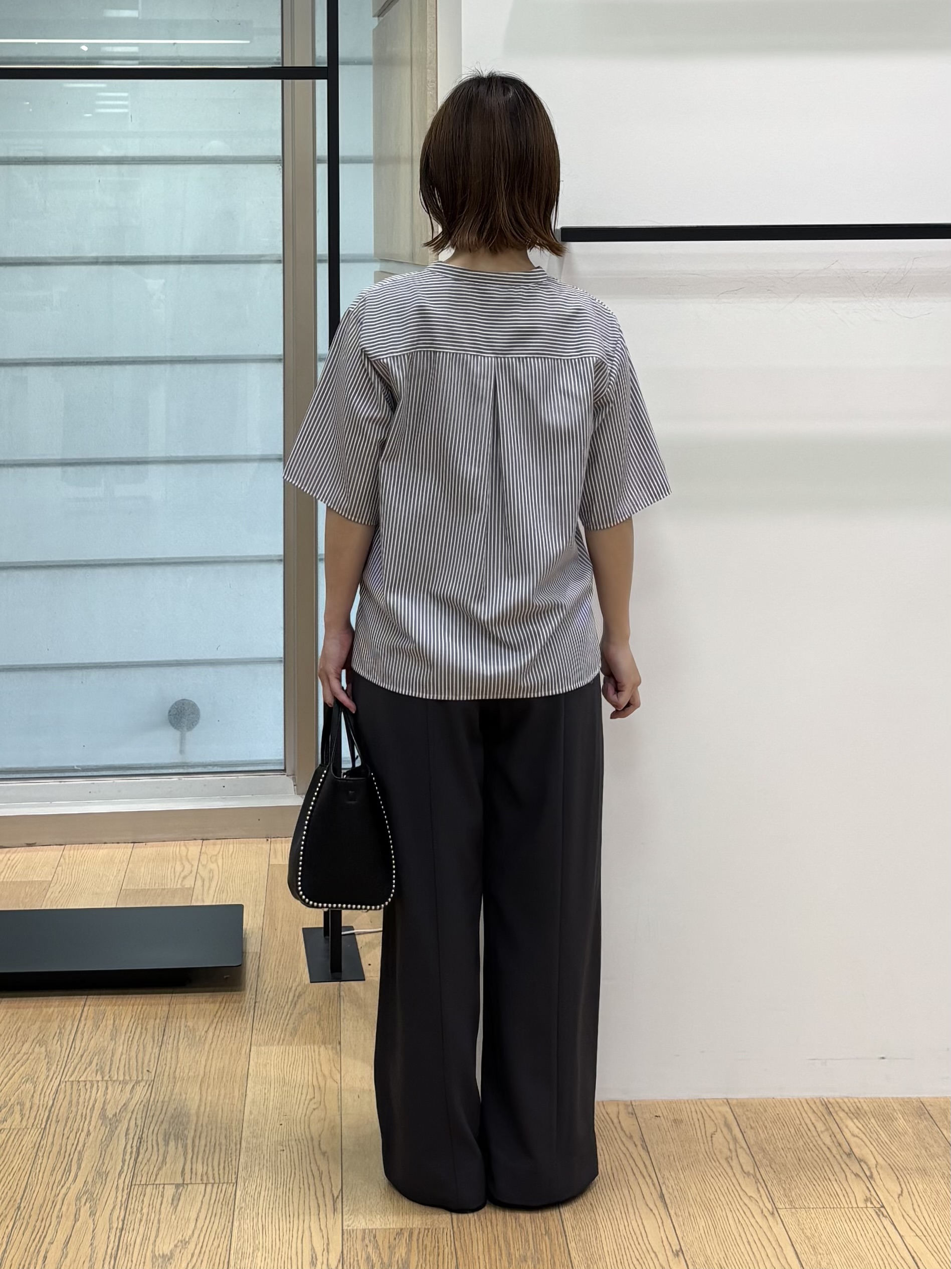 asamiさんの「INDIVI｜【洗える／UVケア／着映え】フリルピンタックブラウス」を使ったコーディネート