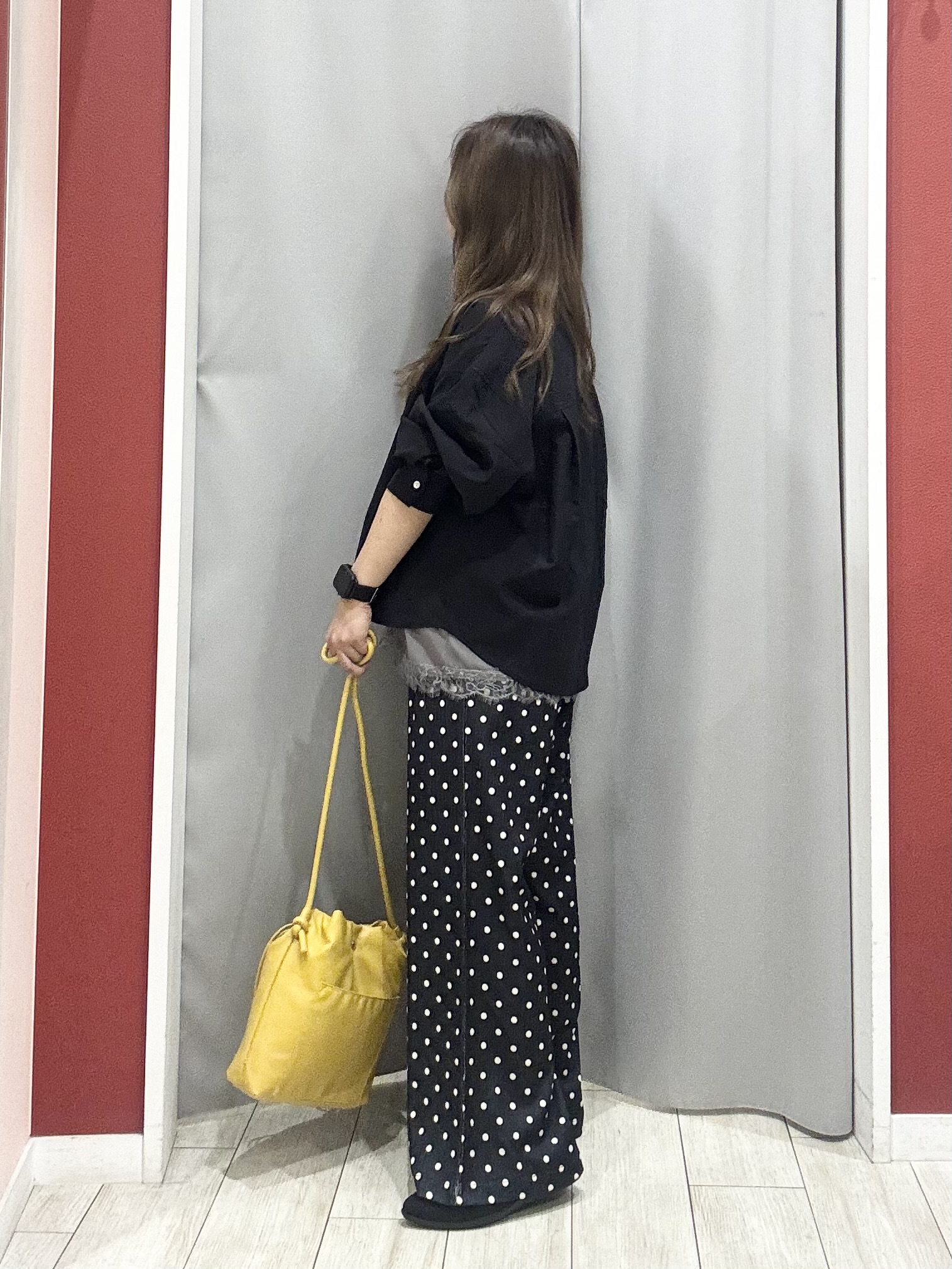 shioさんの「SHOO･LA･RUE｜【通気性〇/S-LL/洗濯機可】さらりと心地よい。ノーカラーシャツ」を使ったコーディネート