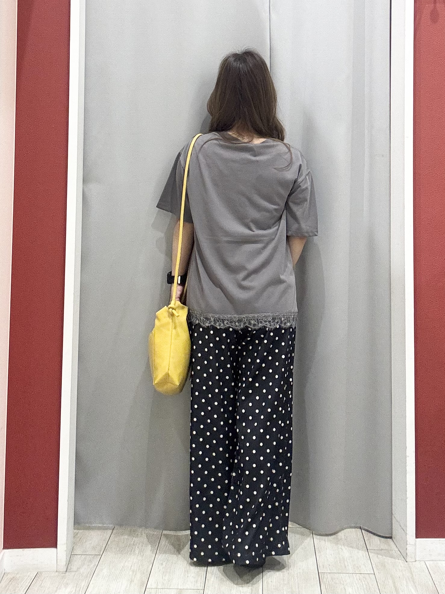 shioさんの「SHOO･LA･RUE｜【通気性〇/S-LL/洗濯機可】さらりと心地よい。ノーカラーシャツ」を使ったコーディネート