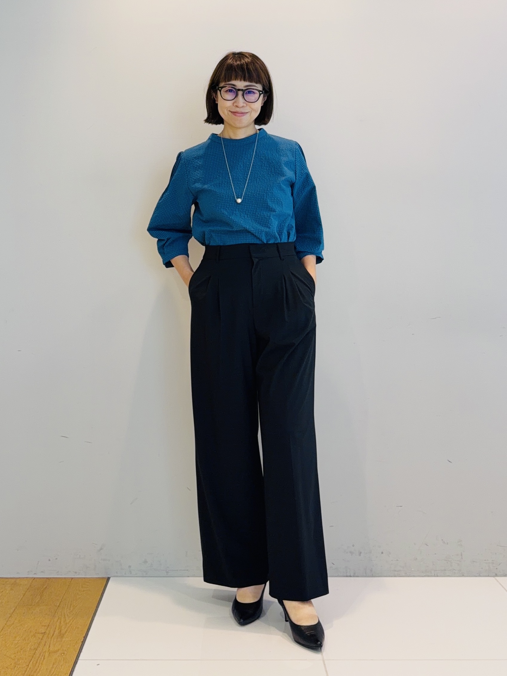 murayamaさんの「INDIVI｜【初秋にピッタリ！／洗える】凹凸素材ミニスタンドトップス」を使ったコーディネート