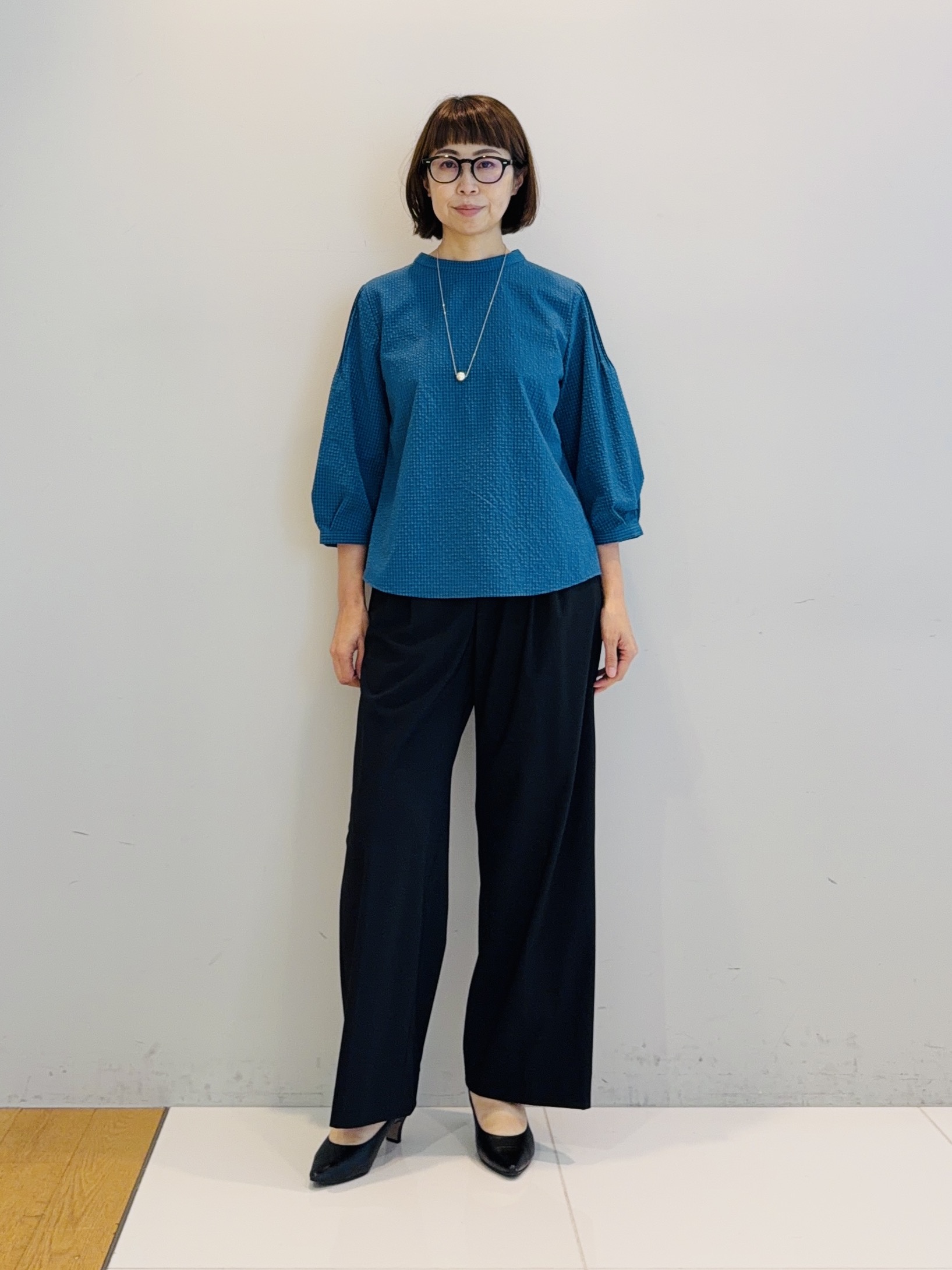 murayamaさんの「INDIVI｜【初秋にピッタリ！／洗える】凹凸素材ミニスタンドトップス」を使ったコーディネート