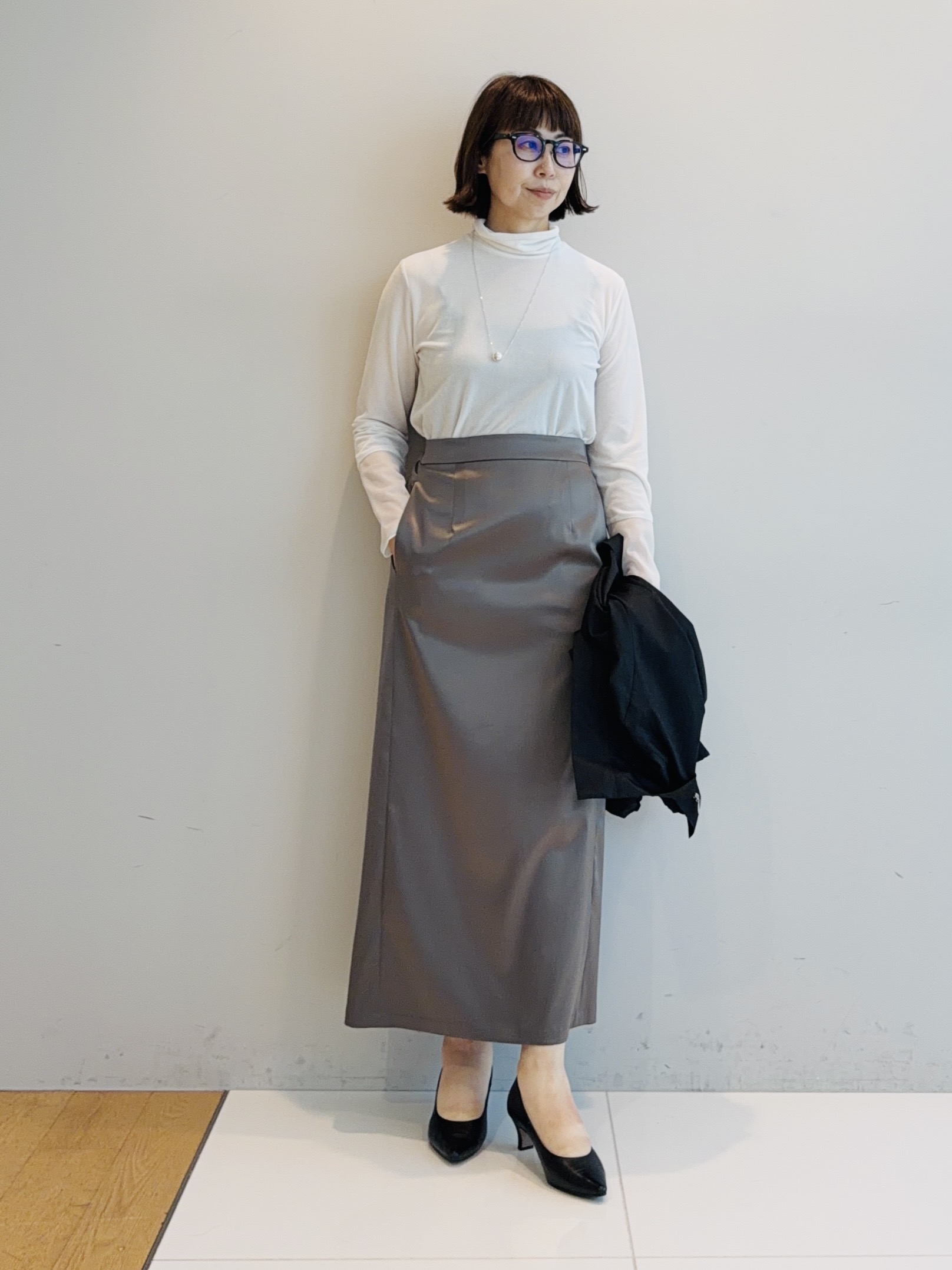 murayamaさんの「INDIVI｜【レイヤード／袖口シアー／日本製】ベロアジャージトップス」を使ったコーディネート