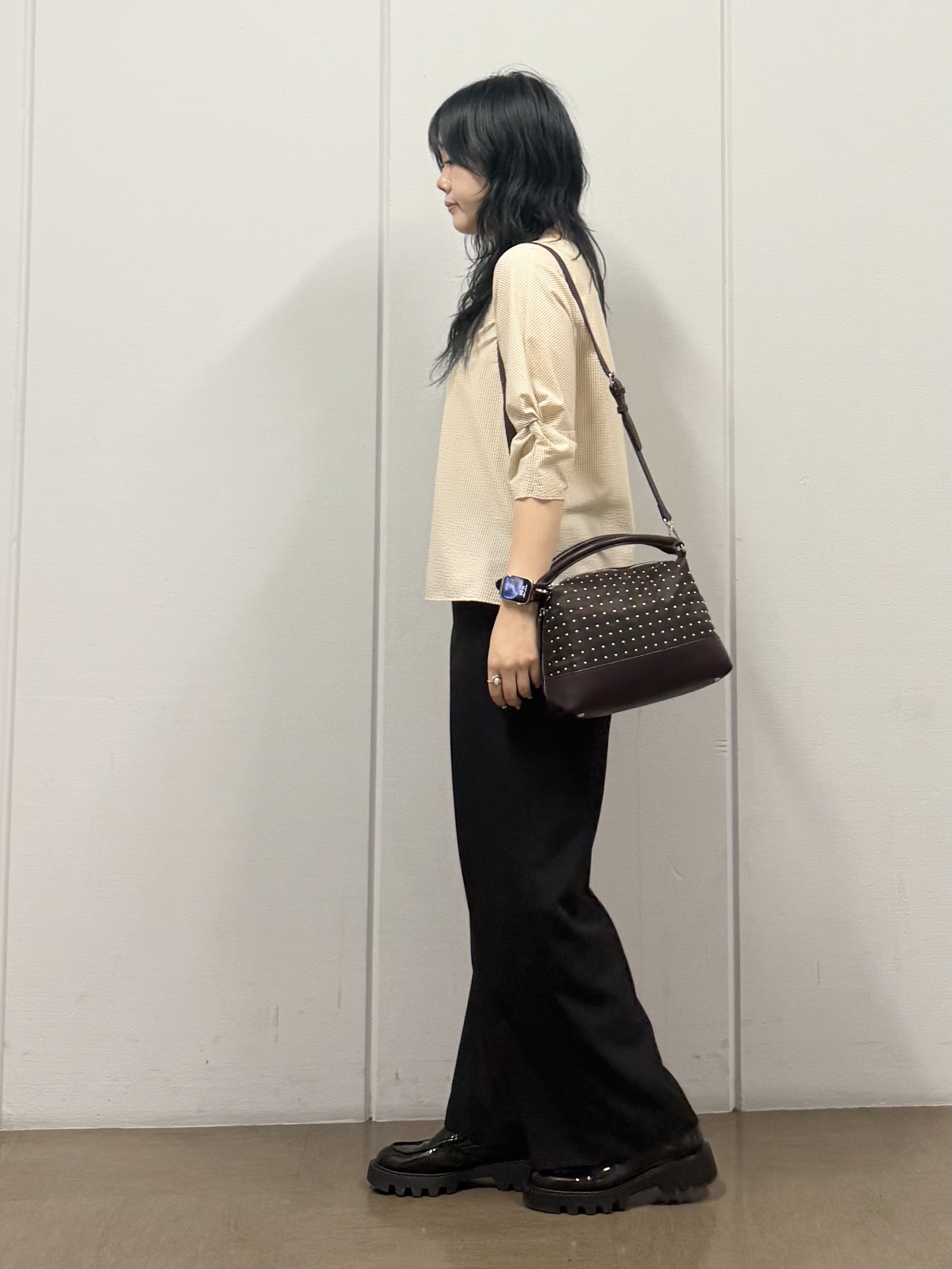 mizukiさんの「INDIVI｜【洗える／UVケア】ねじり袖サッカートップス」を使ったコーディネート