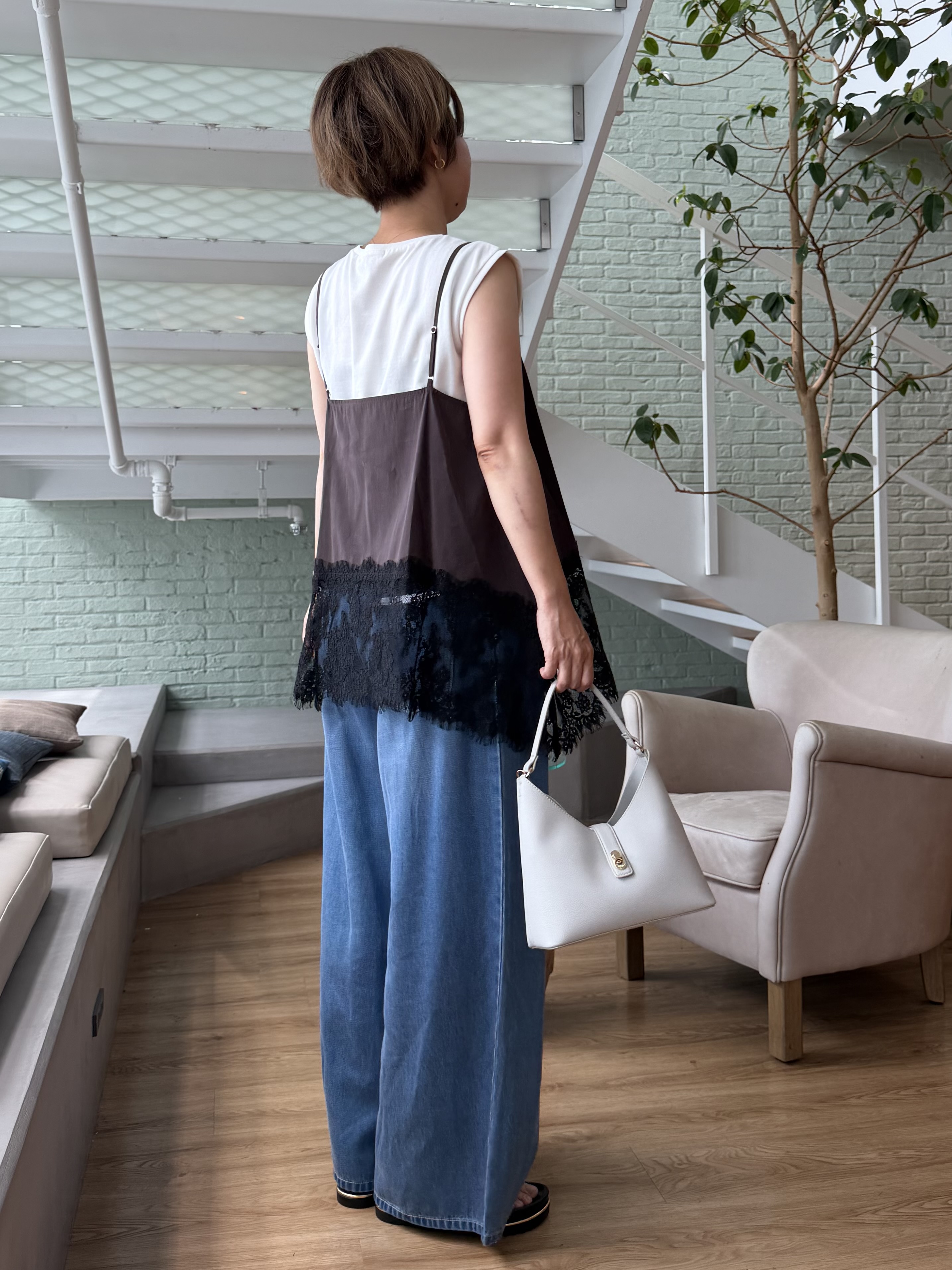 Mariko.Sさんの「OPAQUE.CLIP｜裾レース マットサテンキャミ【洗濯機OK】」を使ったコーディネート