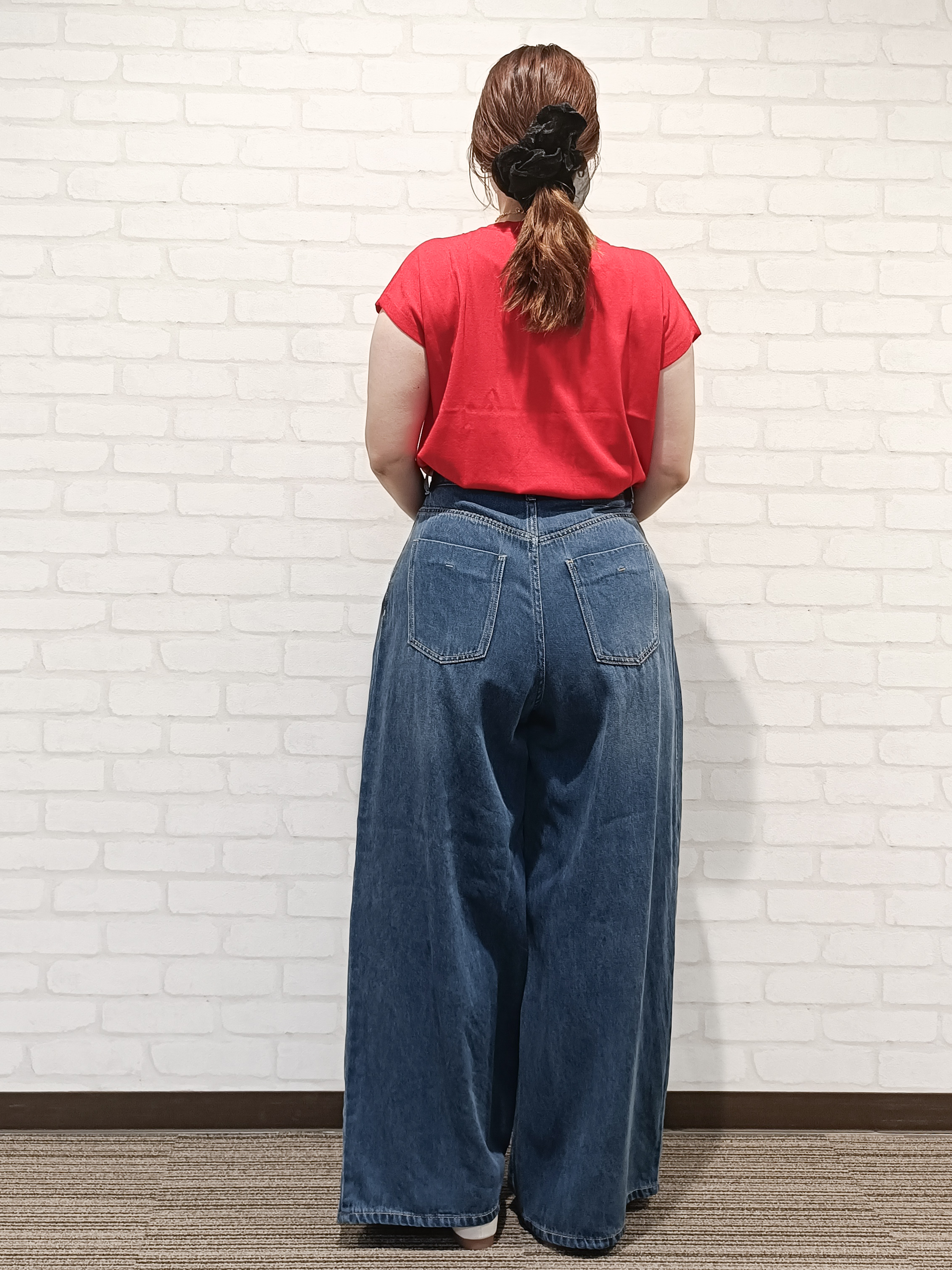 kaoriさんの「OPAQUE.CLIP｜【UV】フリルフレンチスリーブニット《接触冷感／洗濯機OK》」を使ったコーディネート