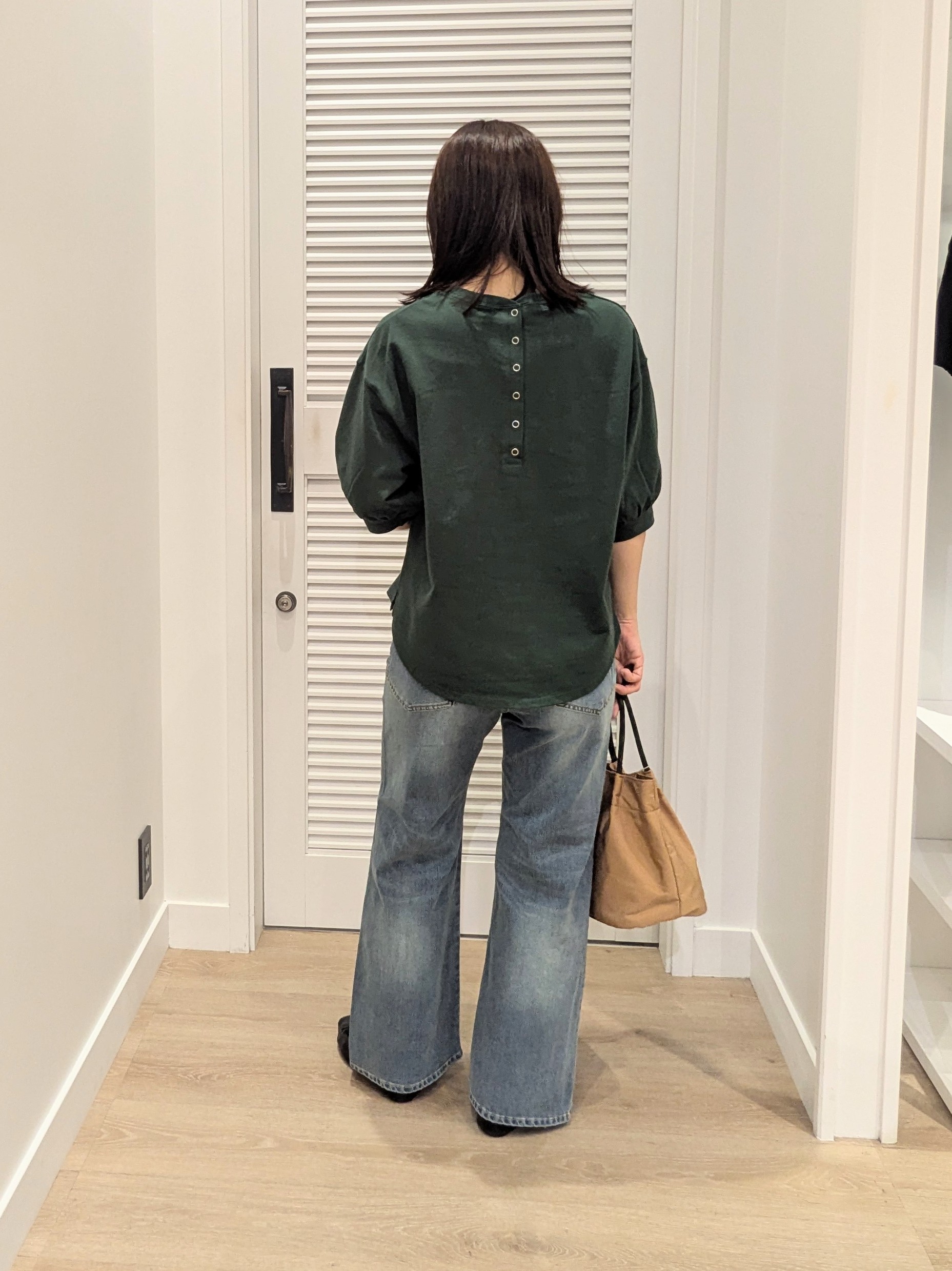 enさんの「Dessin｜【高レビュー/洗える/XS-L】バックヘンリーミニ裏毛 5分袖」を使ったコーディネート