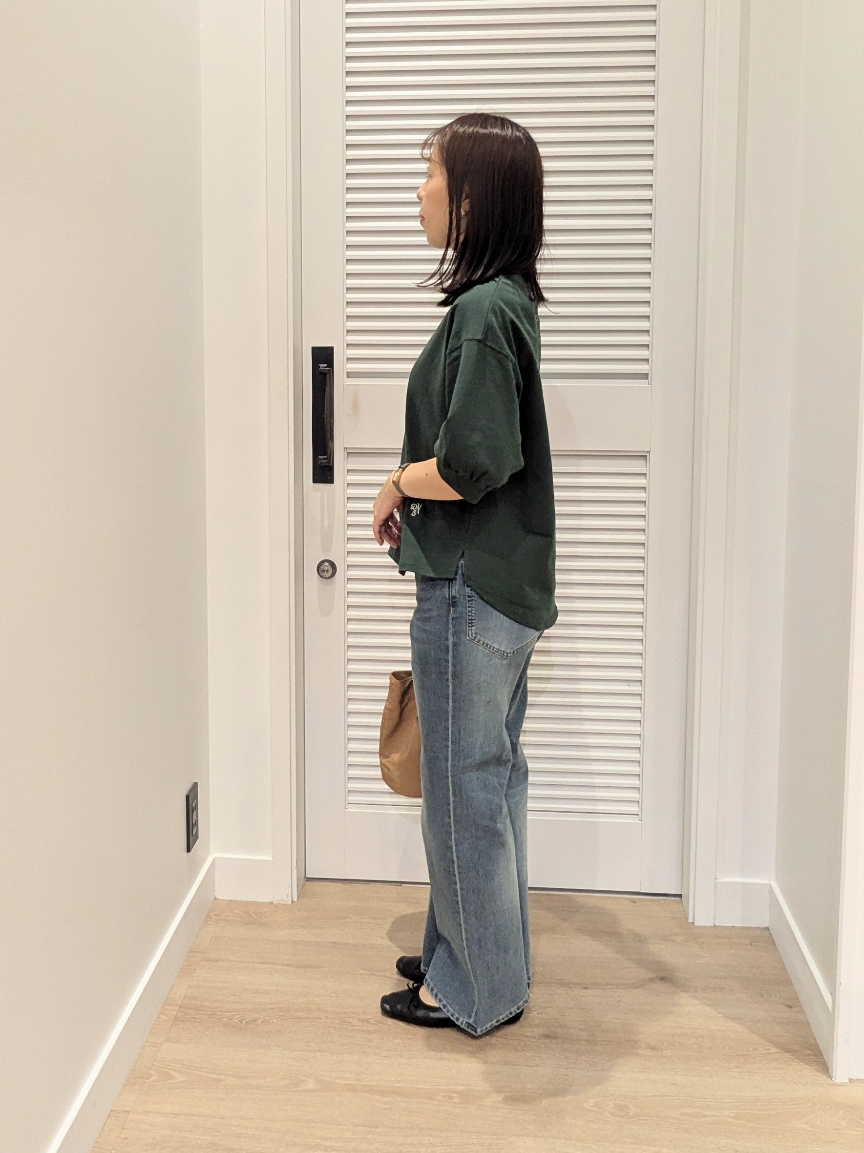 enさんの「Dessin｜【高レビュー/洗える/XS-L】バックヘンリーミニ裏毛 5分袖」を使ったコーディネート