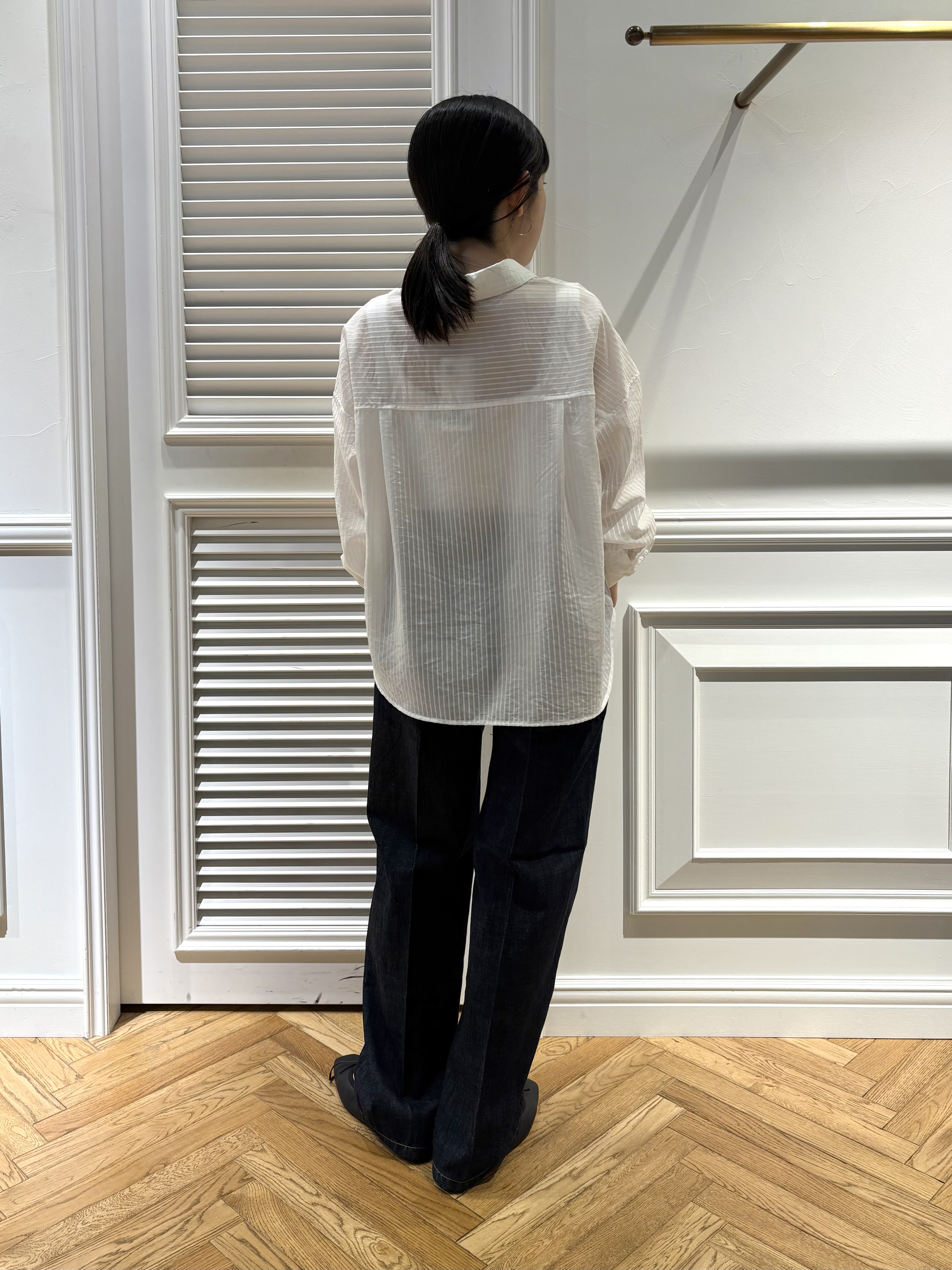 cocoさんの「DRESSTERIOR｜◆シアーストライプクロップドシャツ」を使ったコーディネート