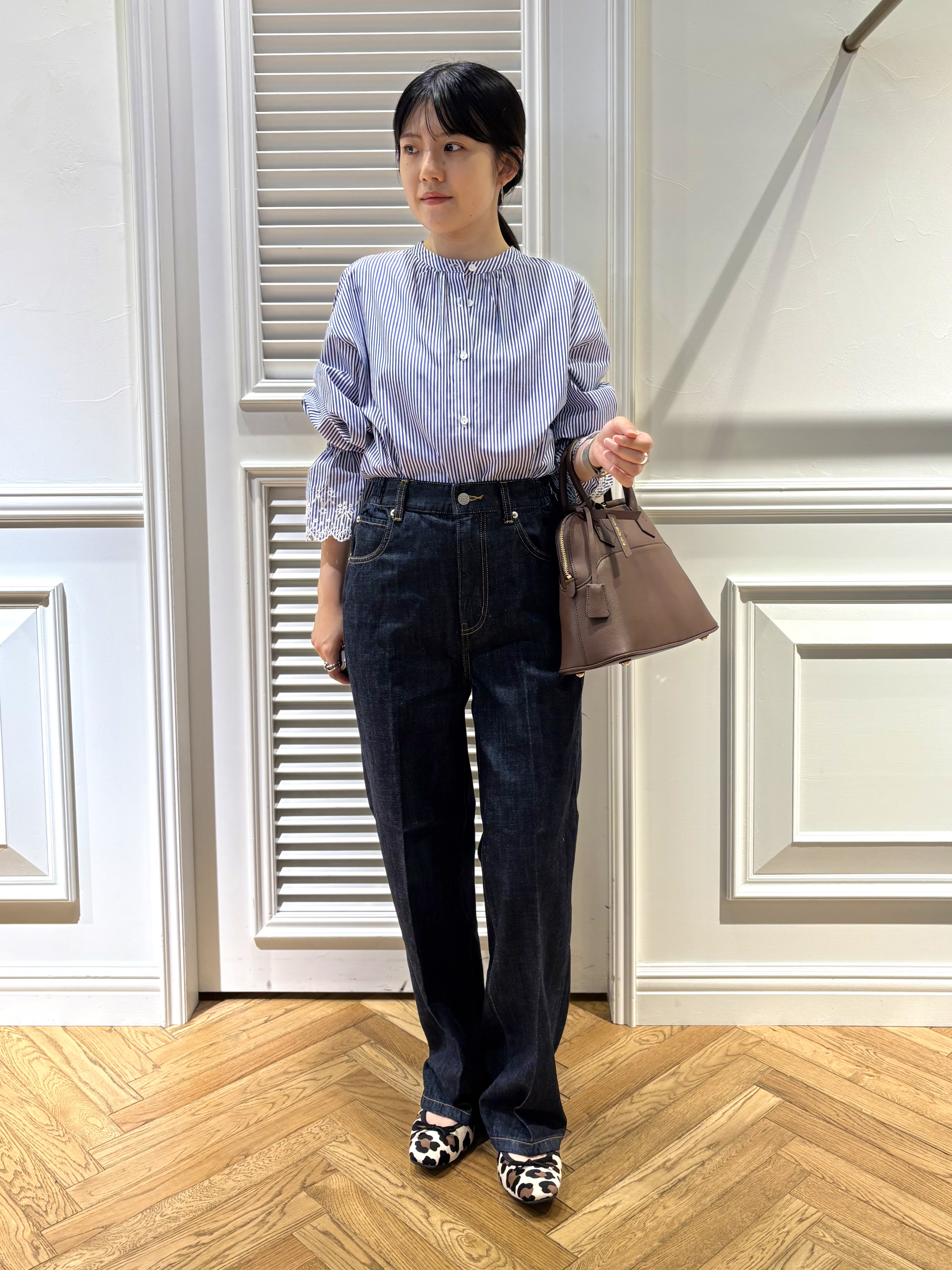 cocoさんの「DRESSTERIOR｜【STORY11月号掲載】エンブロイダリーカフスシャツ」を使ったコーディネート