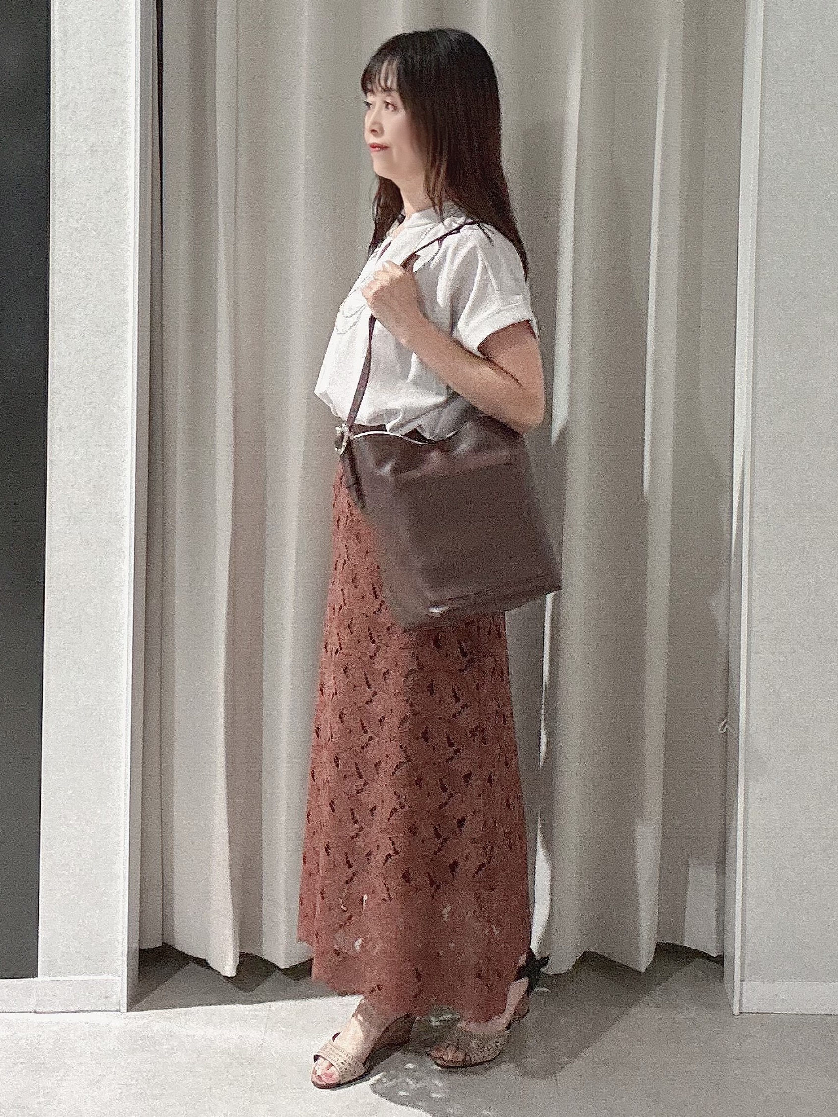 makiさんの「UNTITLED｜【セットアップ可/UVカット】エアリークールブラウス」を使ったコーディネート