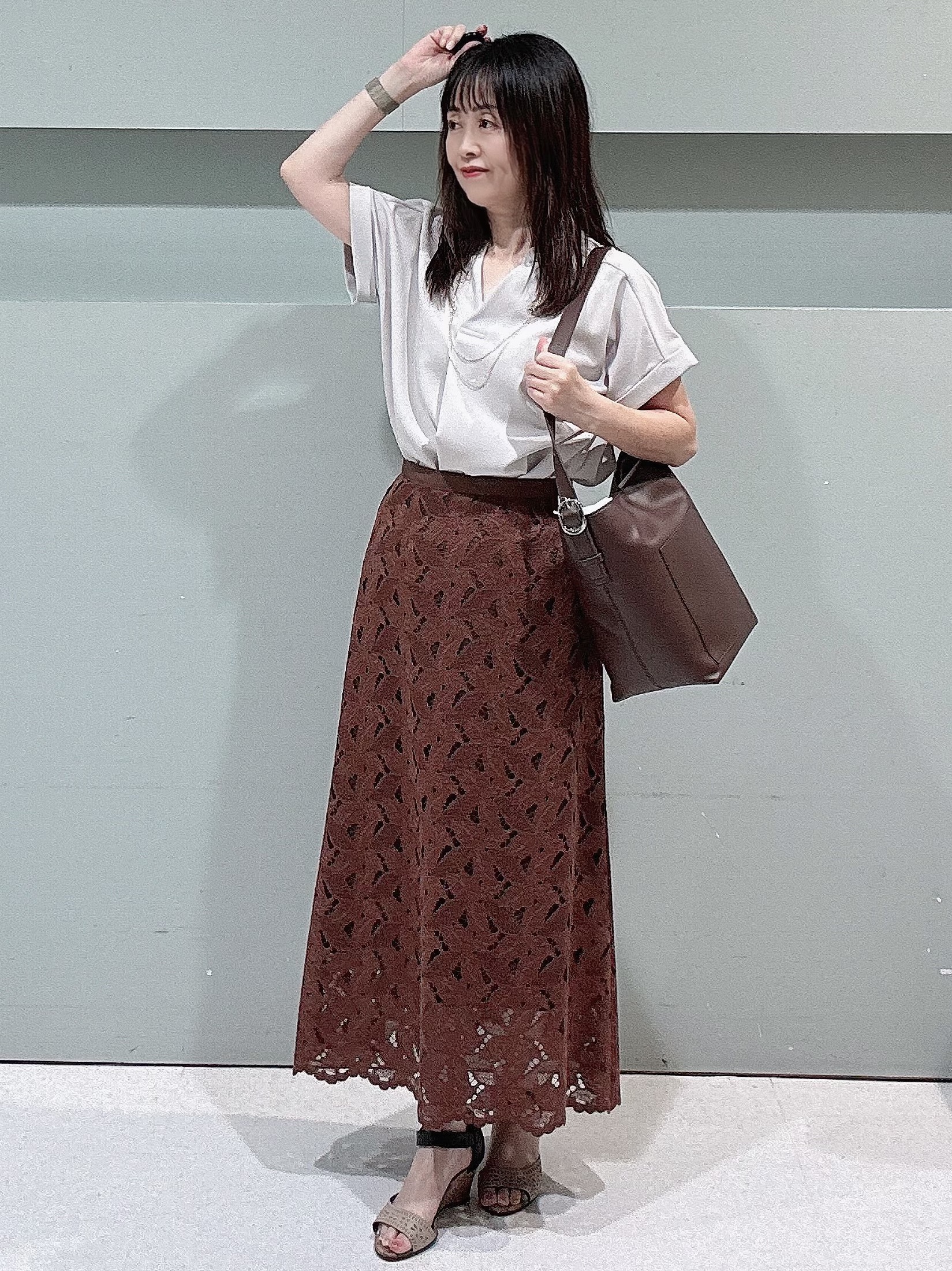 makiさんの「UNTITLED｜【セットアップ可/UVカット】エアリークールブラウス」を使ったコーディネート