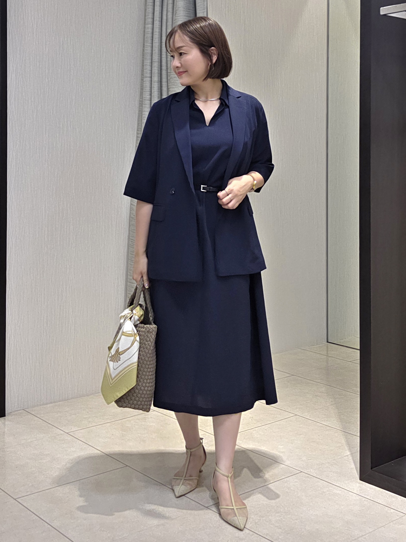 naokoさんの「UNTITLED｜【秋の通勤羽織/セットアップ可/UVカット】エアリークール半袖ジャケット」を使ったコーディネート