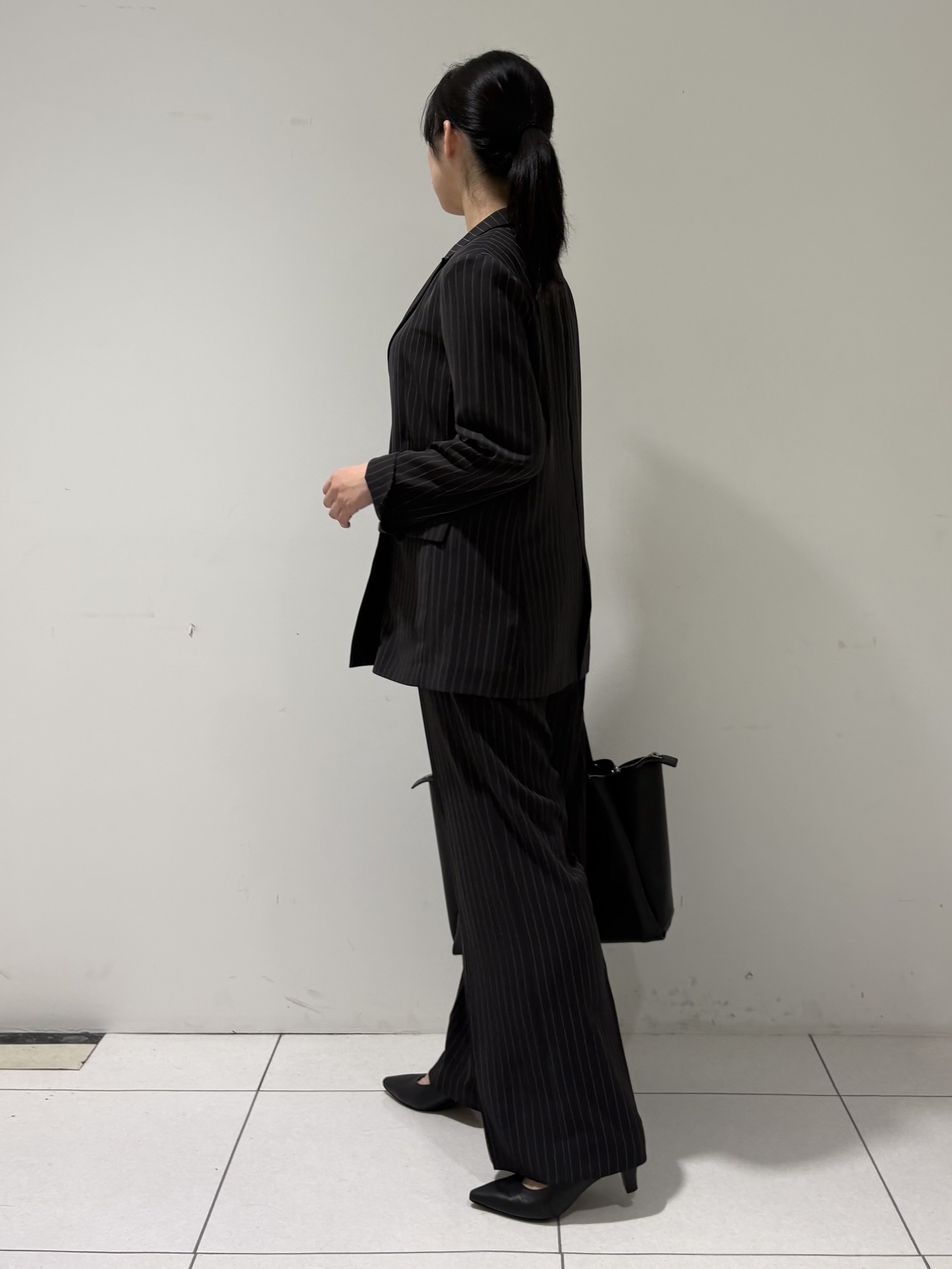 momokoさんの「INDIVI｜【初秋/UVケア/着る日傘】ダブルジャケット」を使ったコーディネート