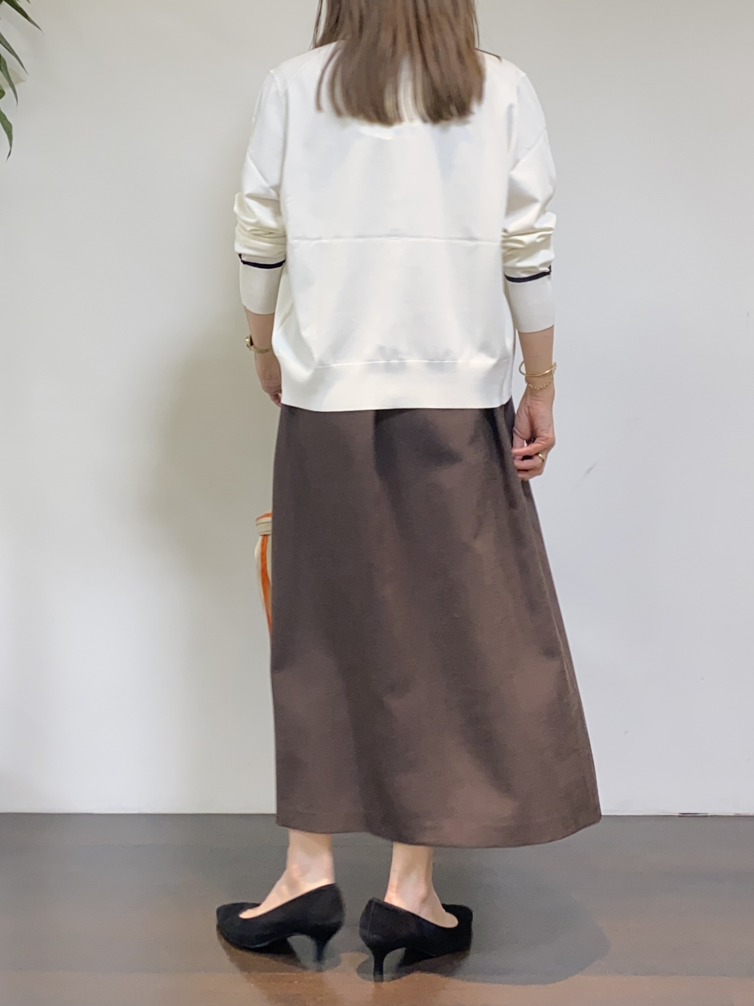 tomoさんの「UNTITLED｜【アンサンブル可能/秋羽織り】コンパクトニットカーディガン」を使ったコーディネート