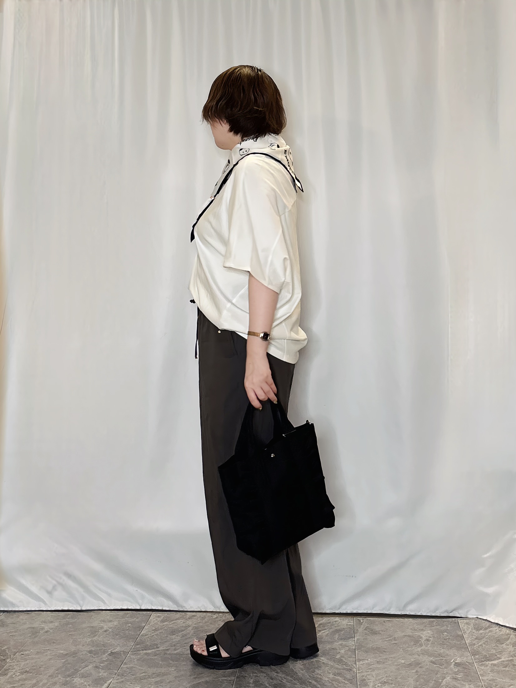 たみさんの「SHOO･LA･RUE｜【洗濯機可/体型カバー】インせず着られる 上品見えのドルマントップス」を使ったコーディネート