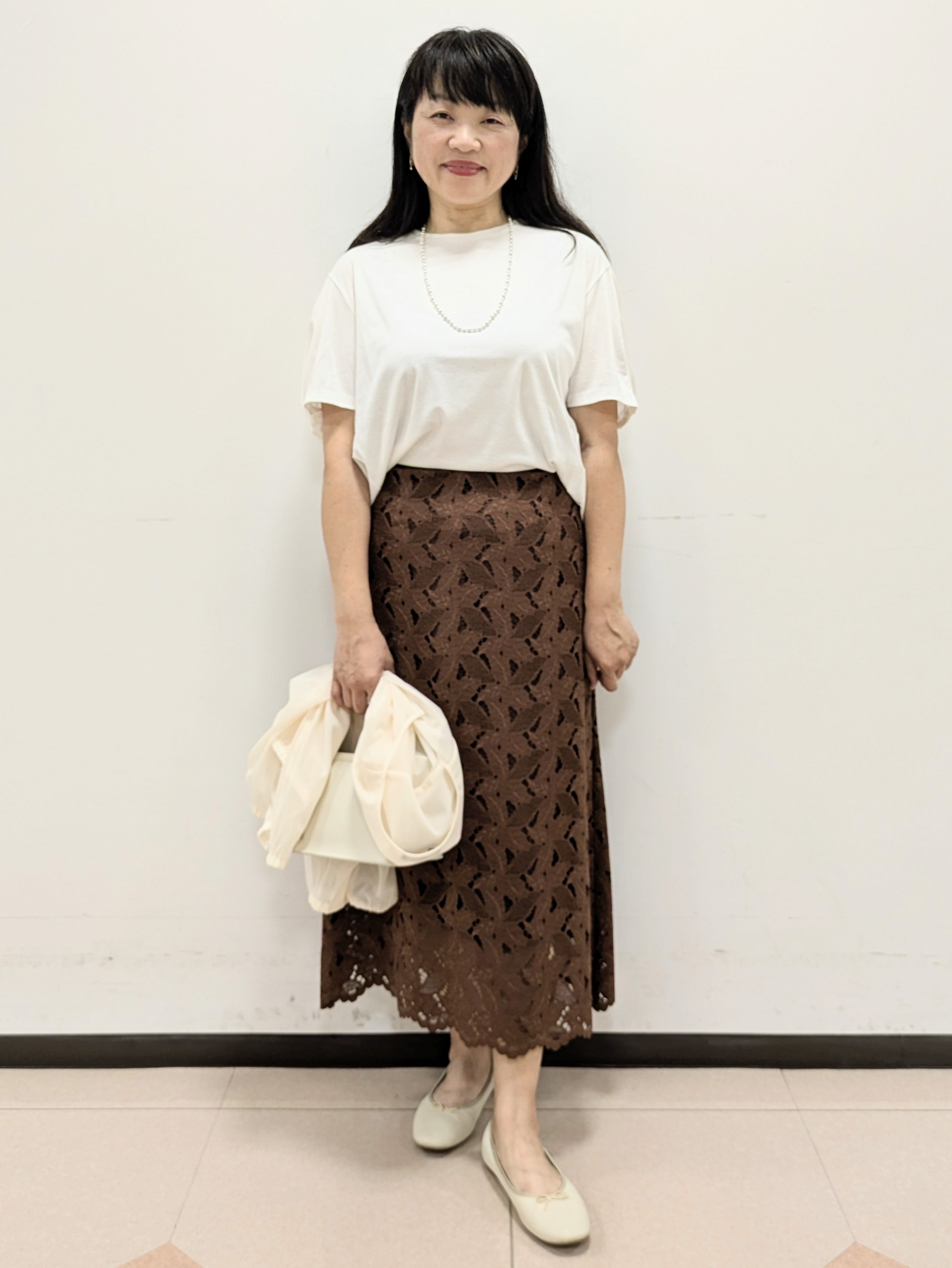 ともさんの「UNTITLED｜【秋羽織り/ジップ】トリコットシアーブラウス」を使ったコーディネート