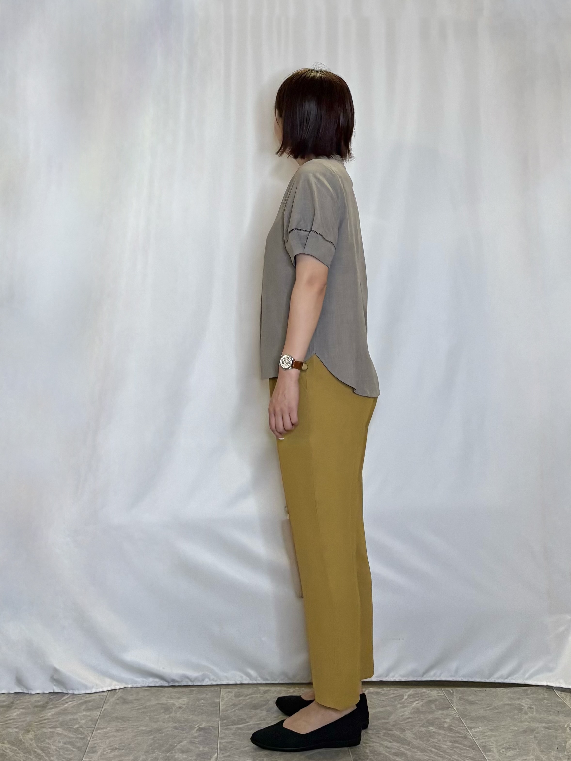 ネリさんの「SHOO･LA･RUE｜【洗濯後しわになりにくい/インせずきまる】シンプルだけど女性らしい 麻調スキッパーブラウス」を使ったコーディネート