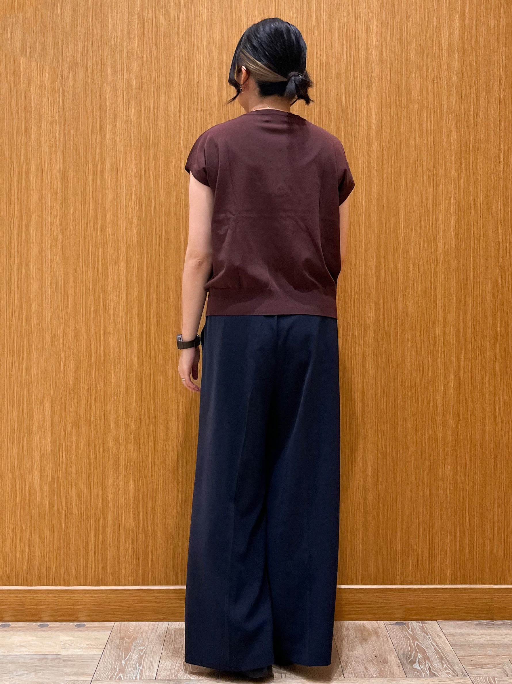 aさんの「OPAQUE.CLIP｜【UV】フリルフレンチスリーブニット《接触冷感／洗濯機OK》」を使ったコーディネート