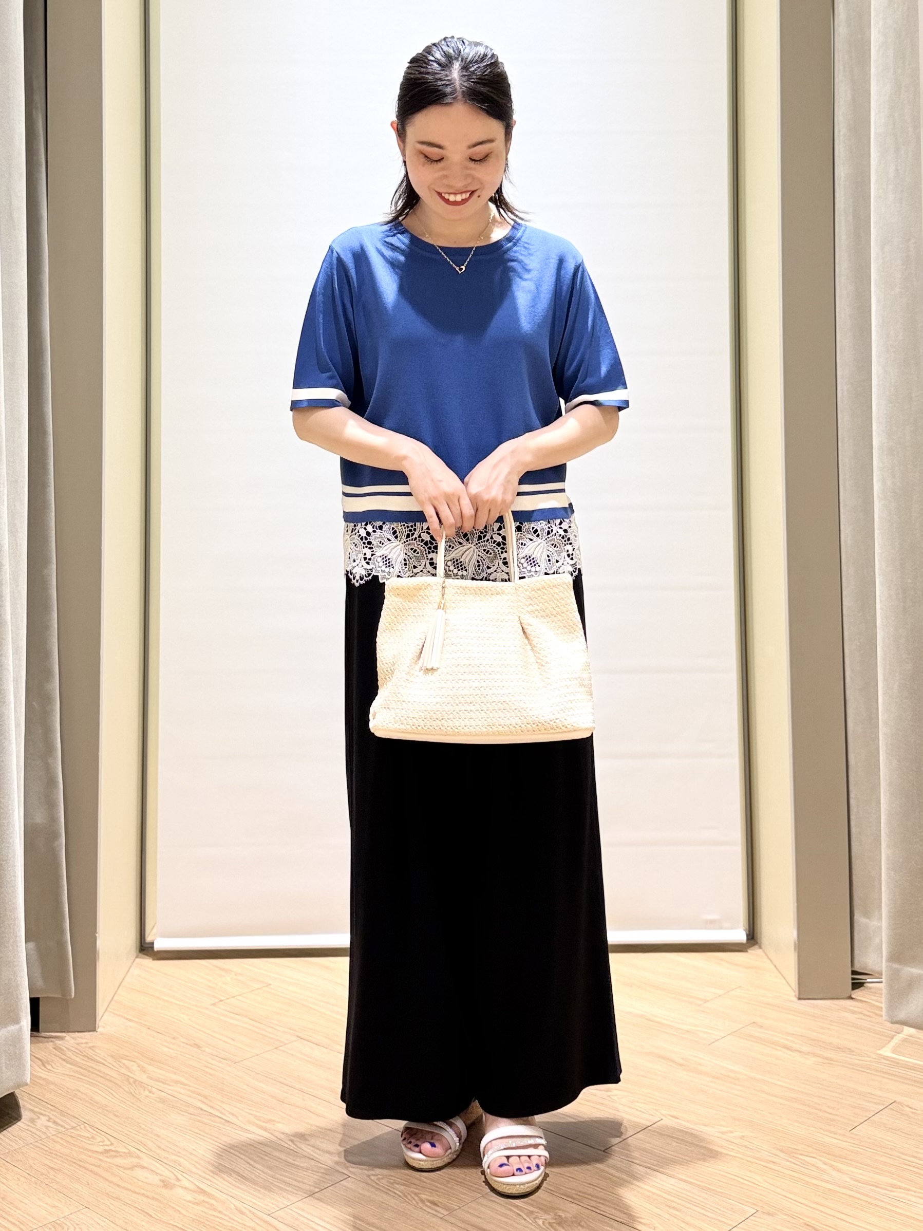 あんりさんの「grove｜【シリーズ累計36万枚／UVカット・洗濯機OK】やわらかドライタッチレースドッキングニット」を使ったコーディネート