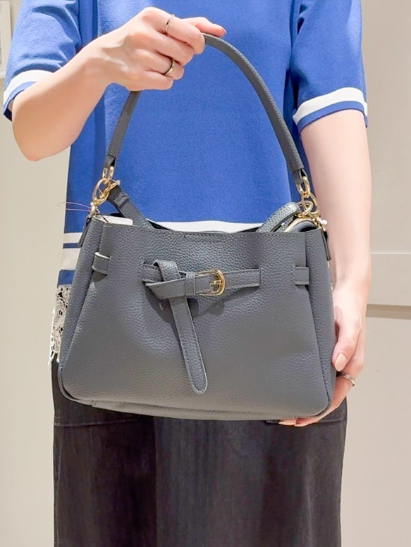 Mayuさんの「grove｜【シリーズ累計36万枚／UVカット・洗濯機OK】やわらかドライタッチレースドッキングニット」を使ったコーディネート