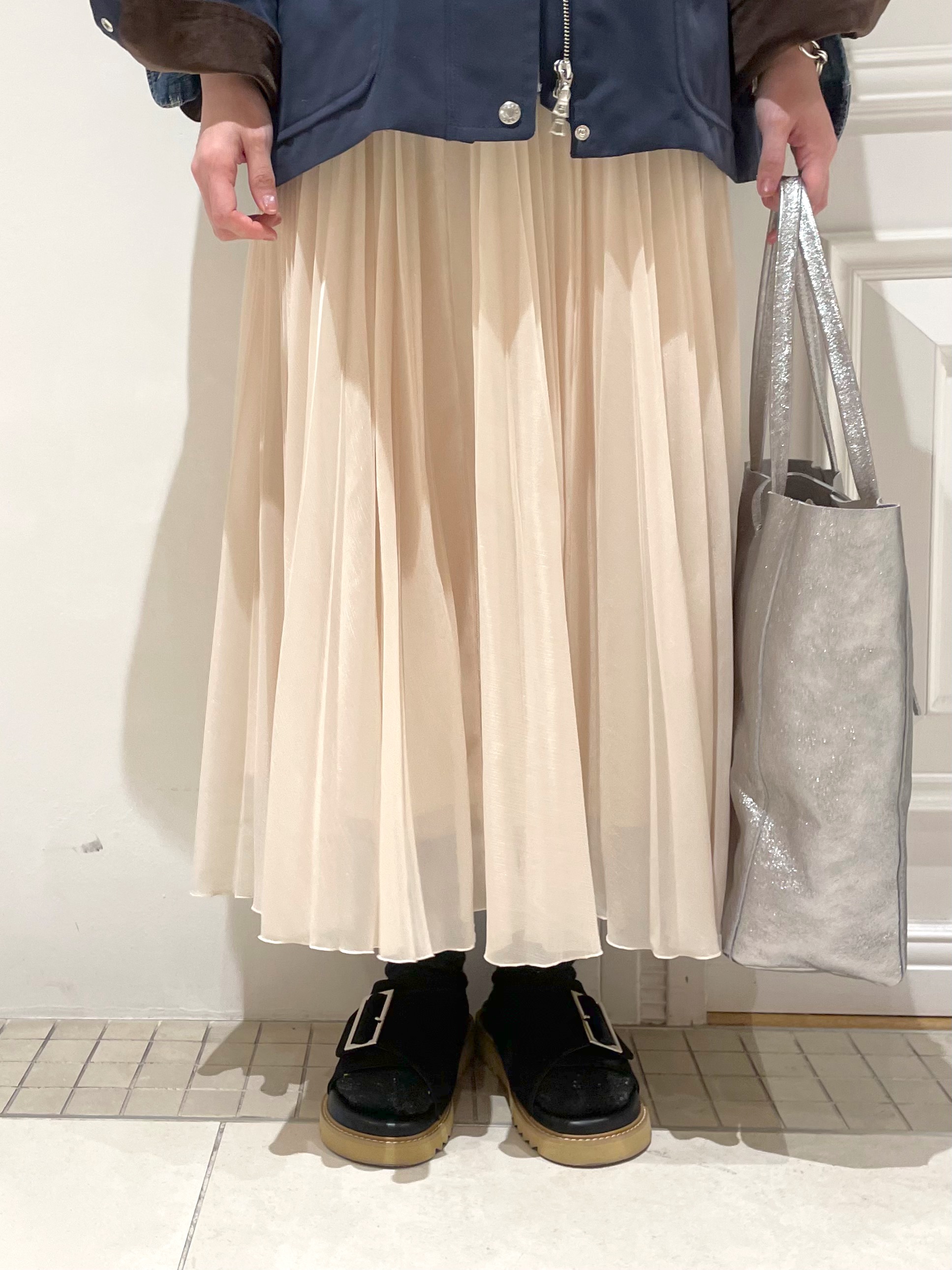 makiさんの「DRESSTERIOR｜【ウォッシャブル】スプリング ハンティングジャケット」を使ったコーディネート