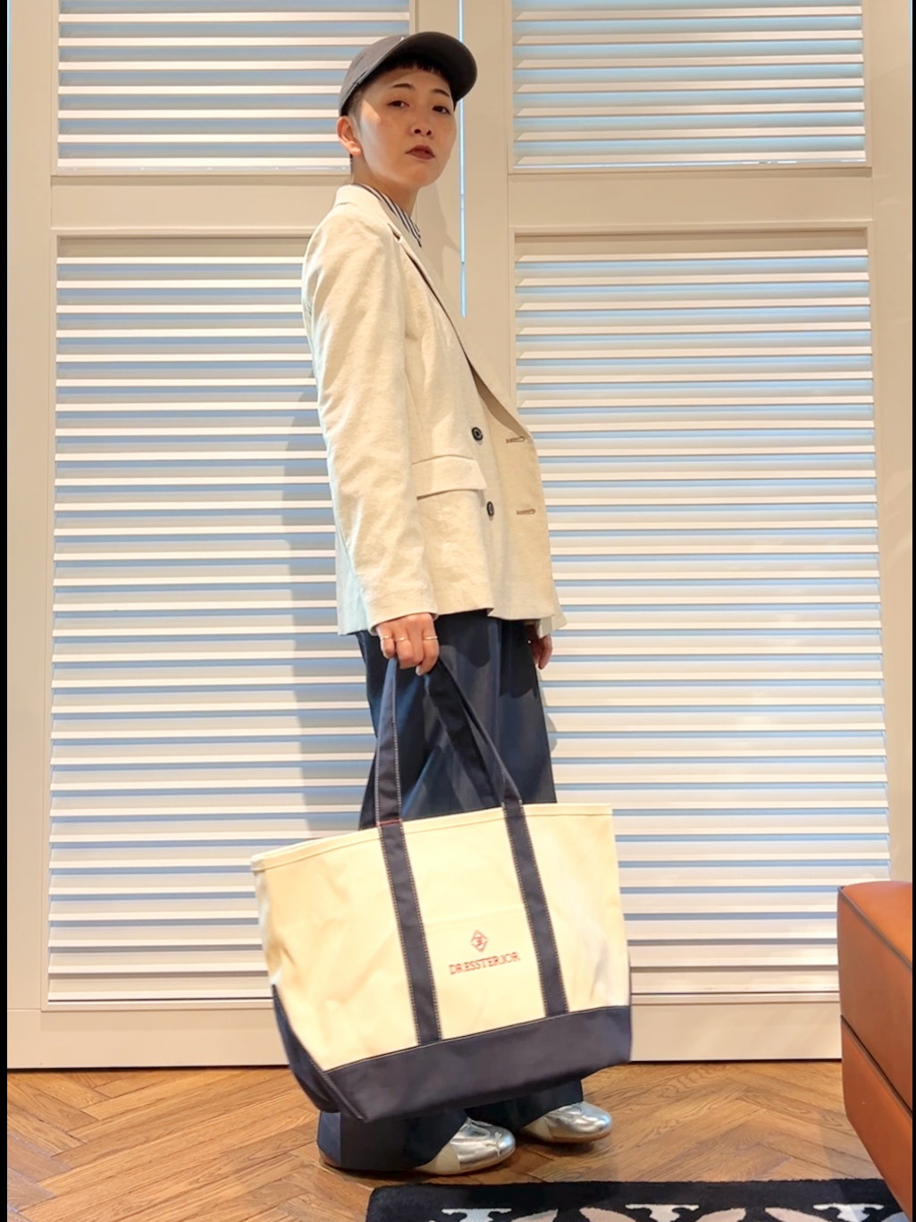 OCHIAIさんの「DRESSTERIOR｜【otonaMUSE5月号掲載/セットアップ可】テンセルデニムワイドパンツ」を使ったコーディネート