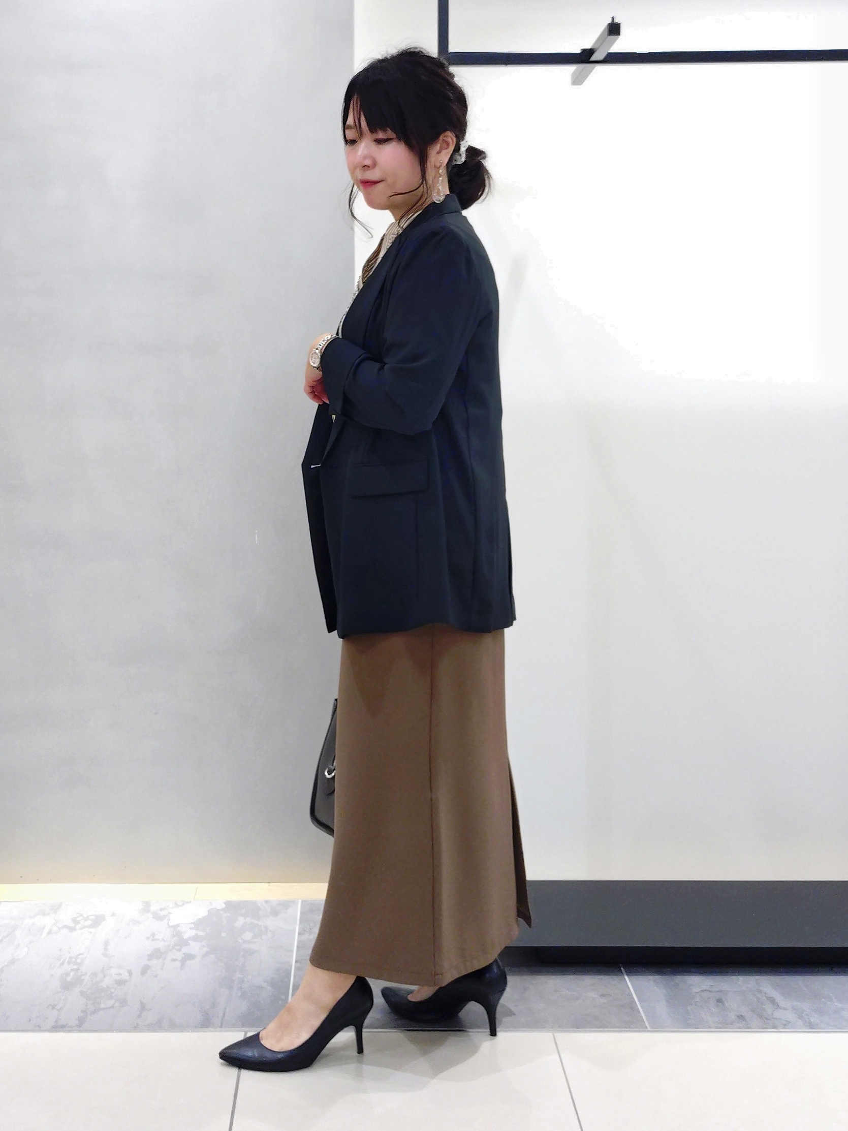 TOMOMIさんの「INDIVI｜【着る日傘】Iラインドロストスカート」を使ったコーディネート