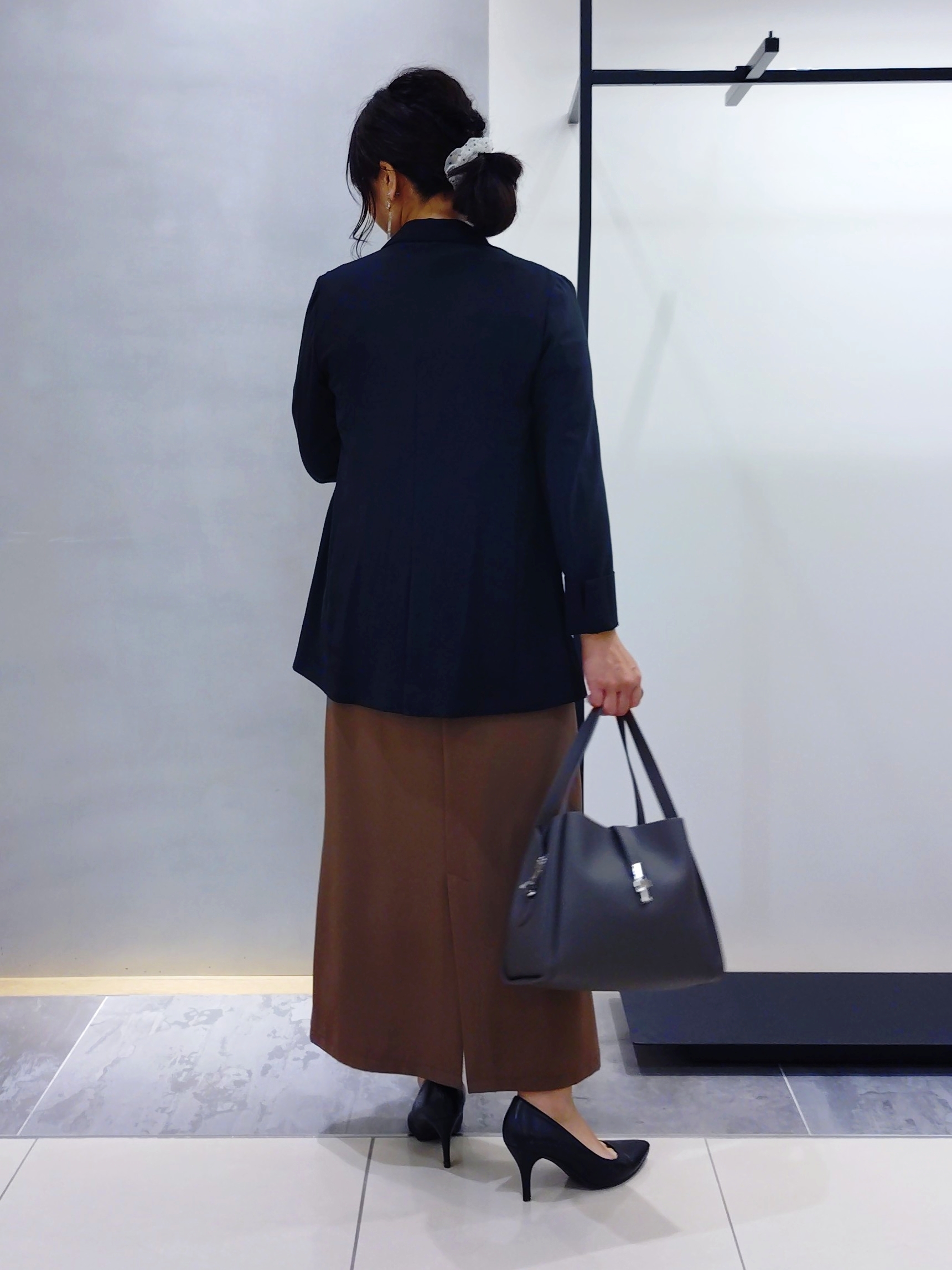 TOMOMIさんの「INDIVI｜【着る日傘】Iラインドロストスカート」を使ったコーディネート