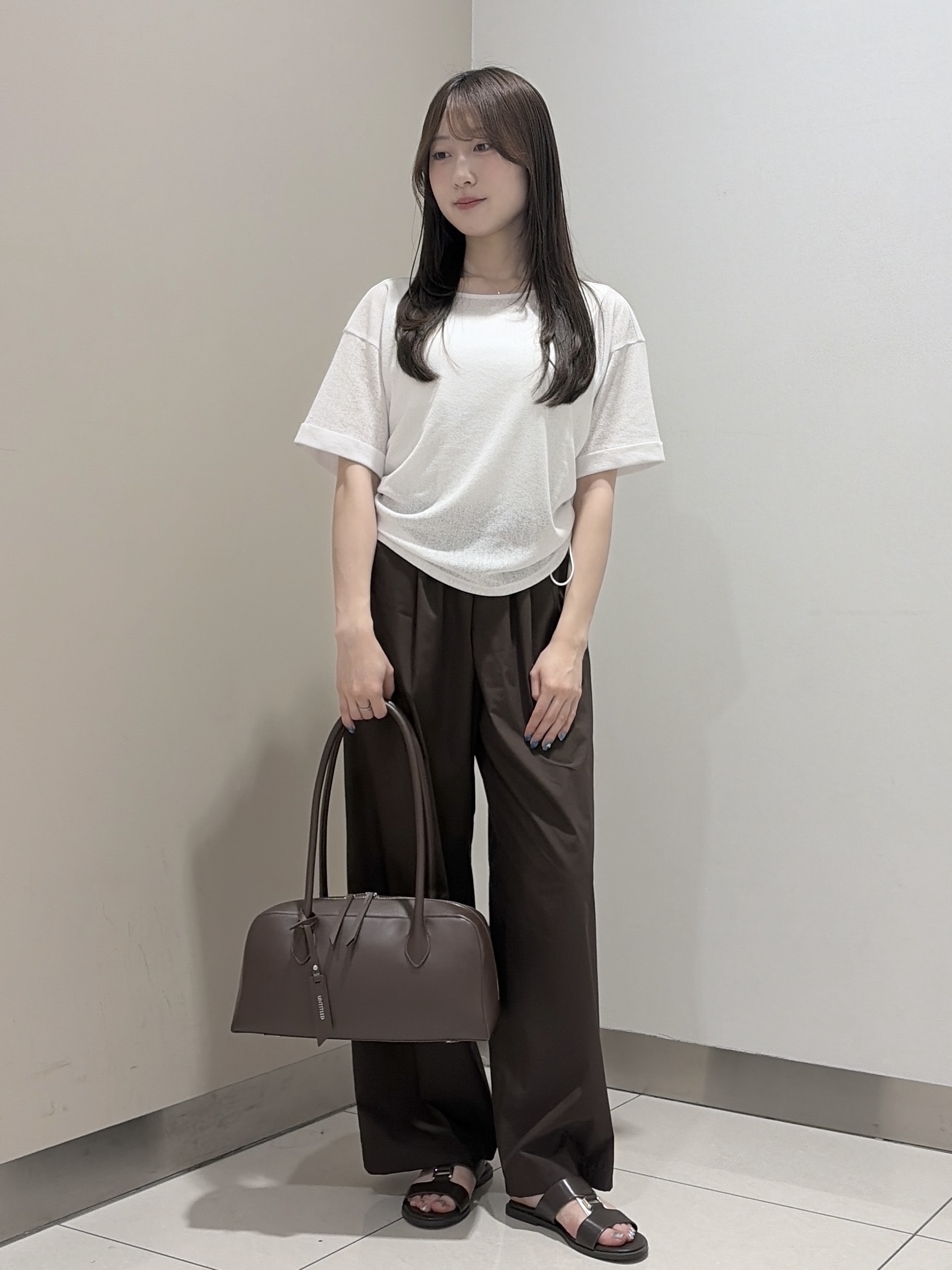 岡田美詩さんの「UNTITLED｜【絞れる/シアー】ドロストプルオーバージャージ」を使ったコーディネート