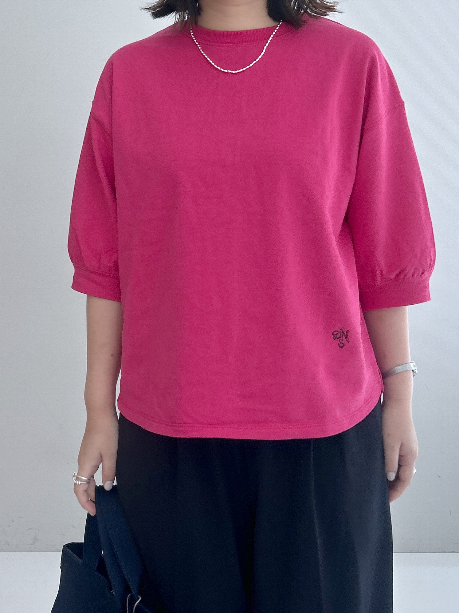 Hirokaさんの「Dessin｜【高レビュー/洗える/XS-L】バックヘンリーミニ裏毛 5分袖」を使ったコーディネート