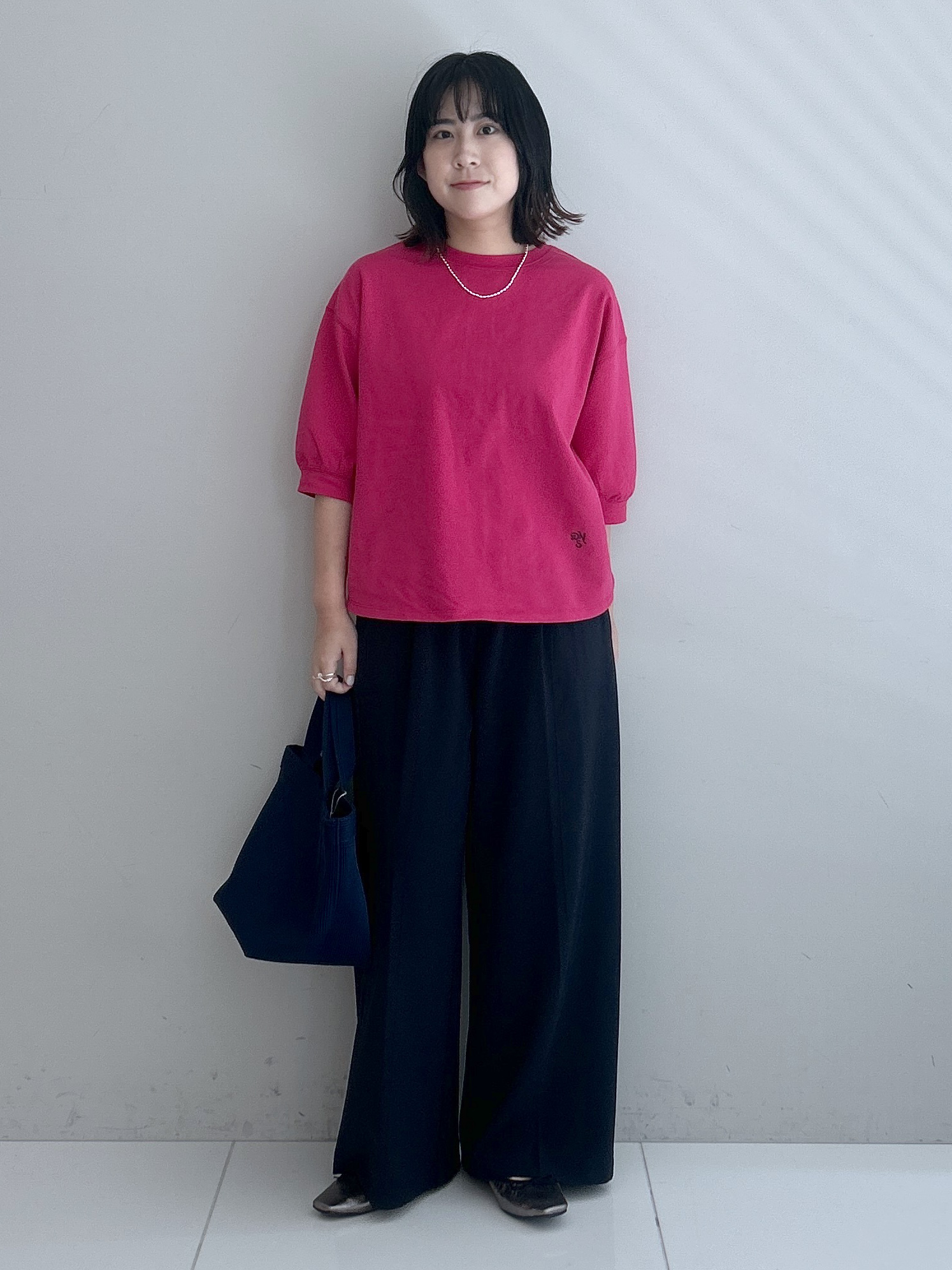 Hirokaさんの「Dessin｜【高レビュー/洗える/XS-L】バックヘンリーミニ裏毛 5分袖」を使ったコーディネート