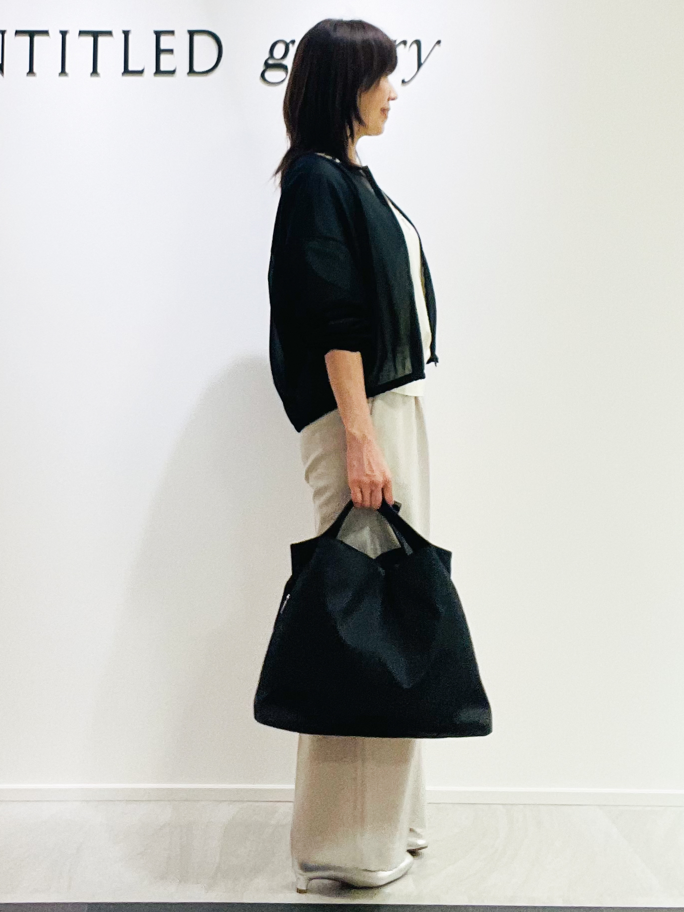 めいさんの「UNTITLED｜【秋羽織り/ジップ】トリコットシアーブラウス」を使ったコーディネート
